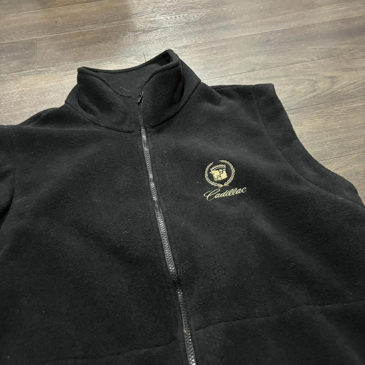 Designer Vintage Cadillac zip up fleece vest 00s L Size US L / EU 52-54 / 3 - 3 Thumbnail