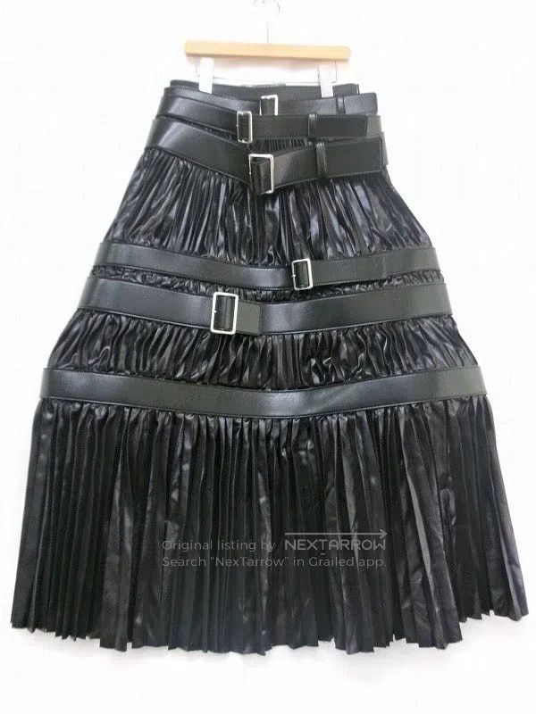 Junya Watanabe Junya Watanabe size S Belted pleated silhouette skirt Size 23" - 1 Thumbnail