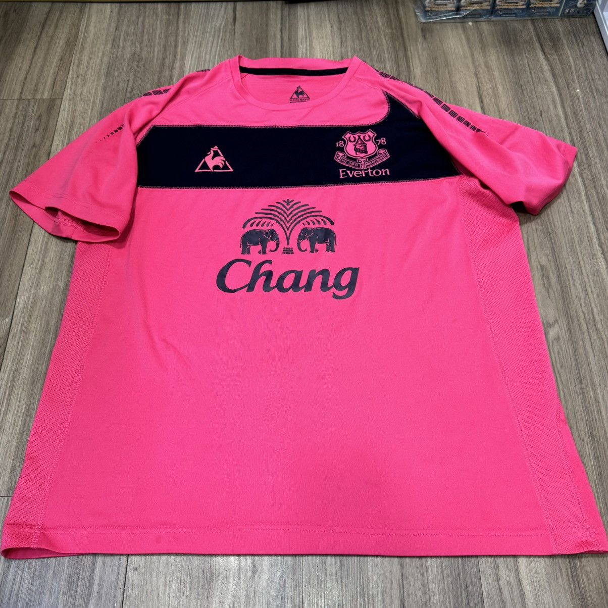 Le Coq Sportif Everton 10/11 away shirt Size US XL / EU 56 / 4 - 1 Thumbnail