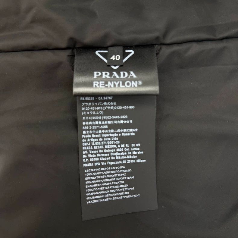 Prada Prada Black full logo metal triangle label down jacket 2502 Size US XXS / EU 40 - 7 Thumbnail