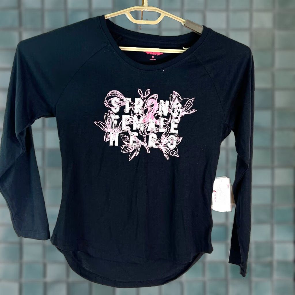 Olive VINTAGE Live Breathe Fight Floral T-Shirt Cancer Awareness Long Sleeve Crew Neck Women Medium Black Pink Strong Female Hero Size M / US 6-8 / IT 42-44 - 1 Thumbnail