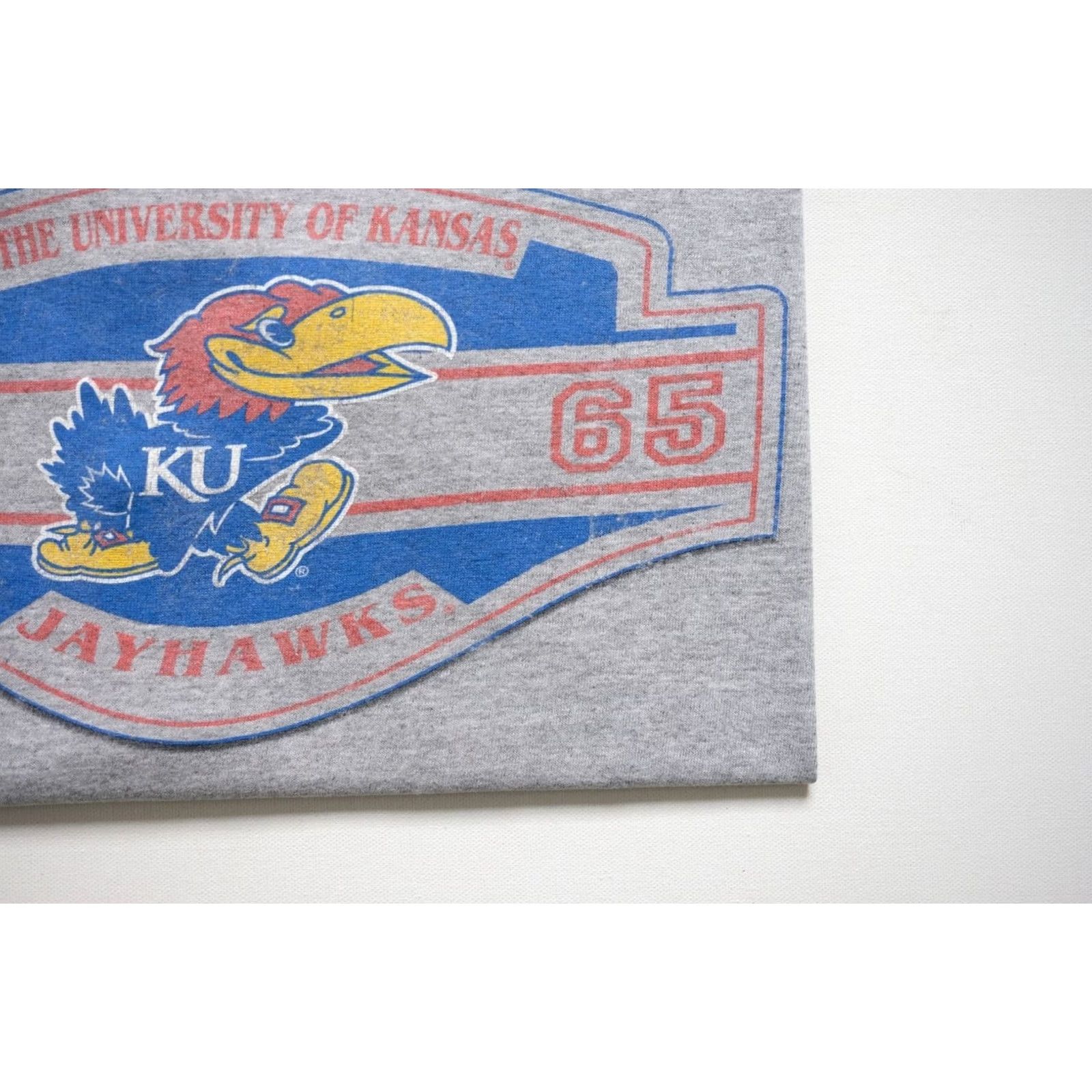Fruit Of The Loom VINTAGE Fruit of the Loom NCAA JAYHAWKS GRAY 90s T-Shirt Mens L Size US L / EU 52-54 / 3 - 4 Thumbnail