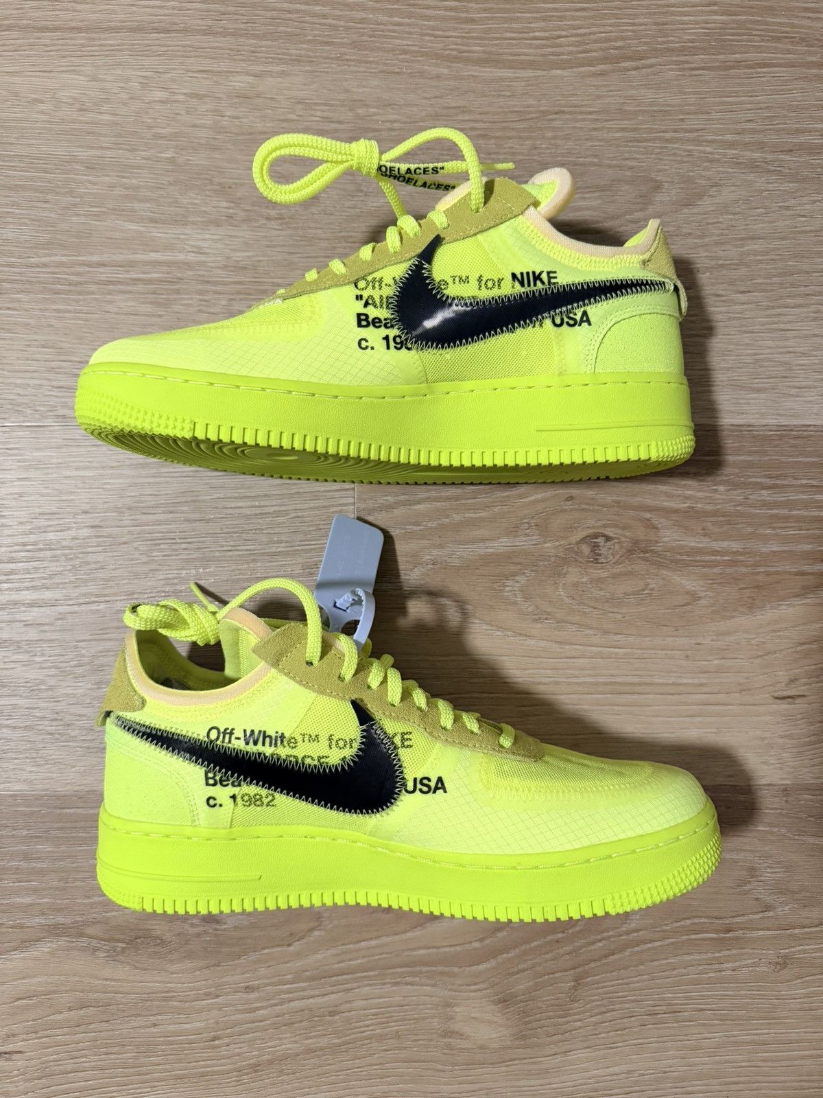Nike × Off-White **NEW**Air Force 1 Low Off-White Volt Size 9 Size US 9 / EU 42 - 1 Thumbnail
