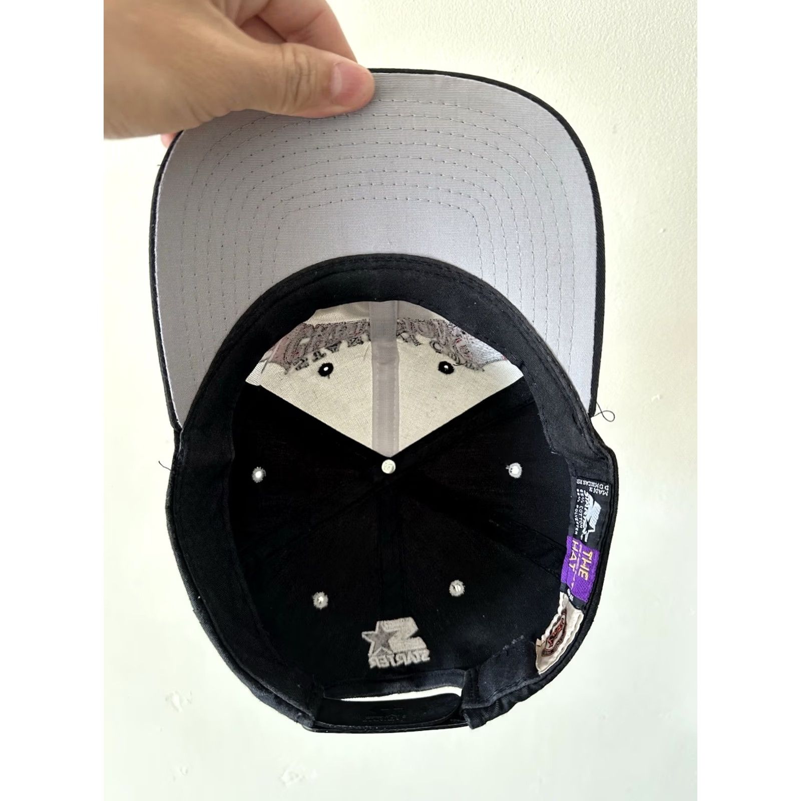 Starter VINTAGE 90s Stanley Cup Champs New Jersey Devils 1995 Cap NHL Starter Hat Men One Size Black White Cap Snapback Hockey Devils 1995 Detailed Vintage Size US M / EU 48-50 / 2 - 5 Thumbnail
