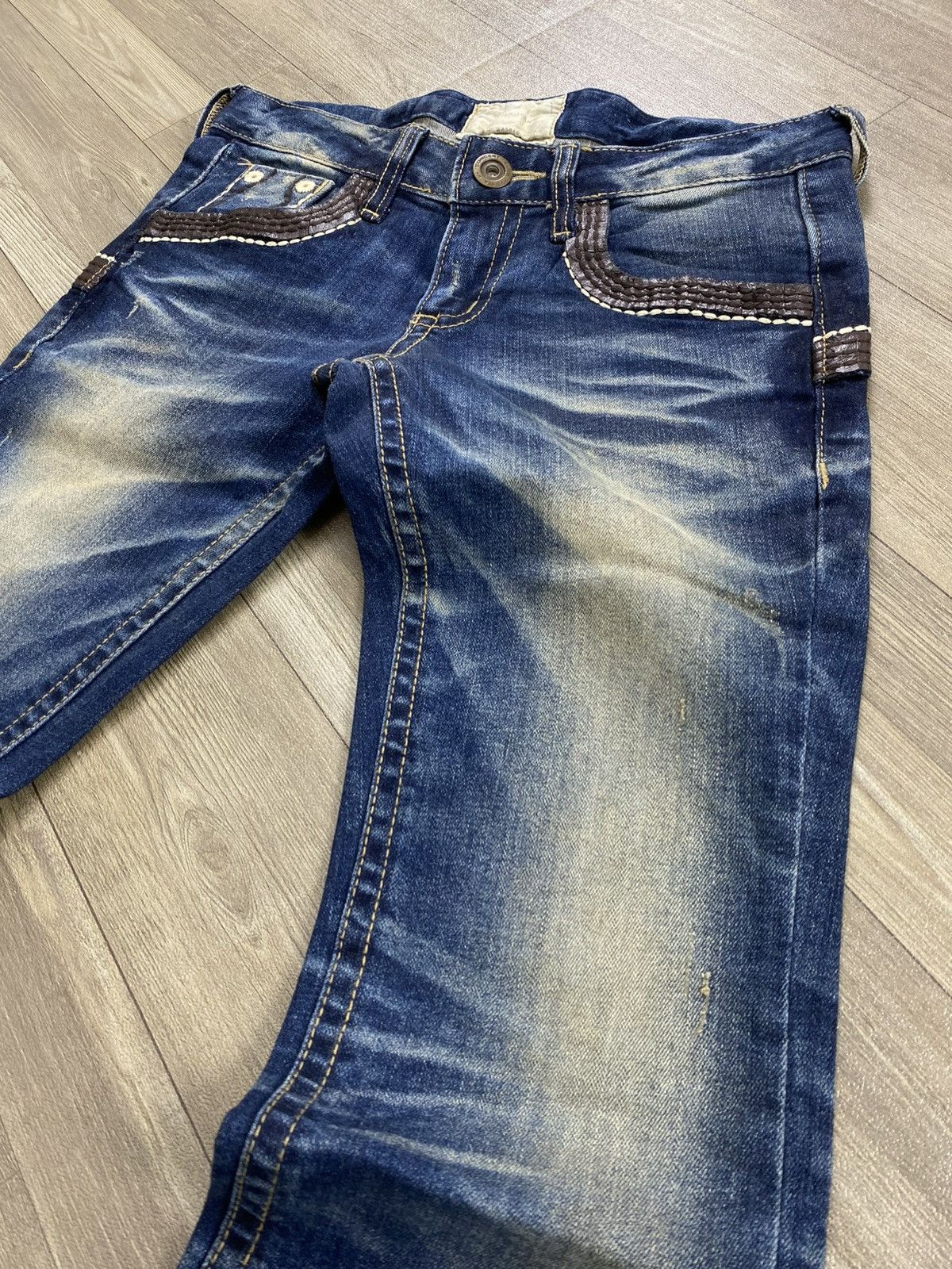 Le Grande Bleu (L.G.B.) 2000s Lolita Distressed Lgb Ifsixwasnine Style Flared Jeans Size US 30 / EU 46 - 12 Thumbnail