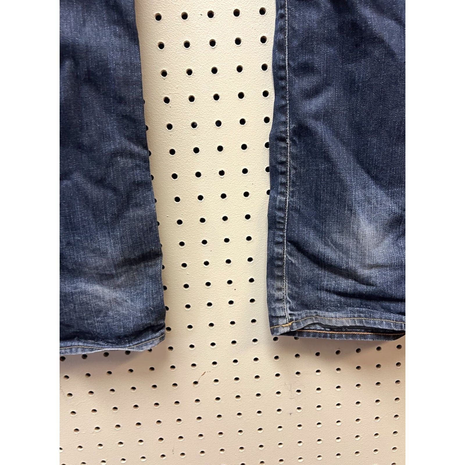 Vintage G-Star Raw Jeans 3301 Men’s Denim 32x32 Hole Distressed? No Pattern 5-Pocket Blue Regular Rise Mid Button Closure Jeans Size US 32 / EU 48 - 4 Thumbnail