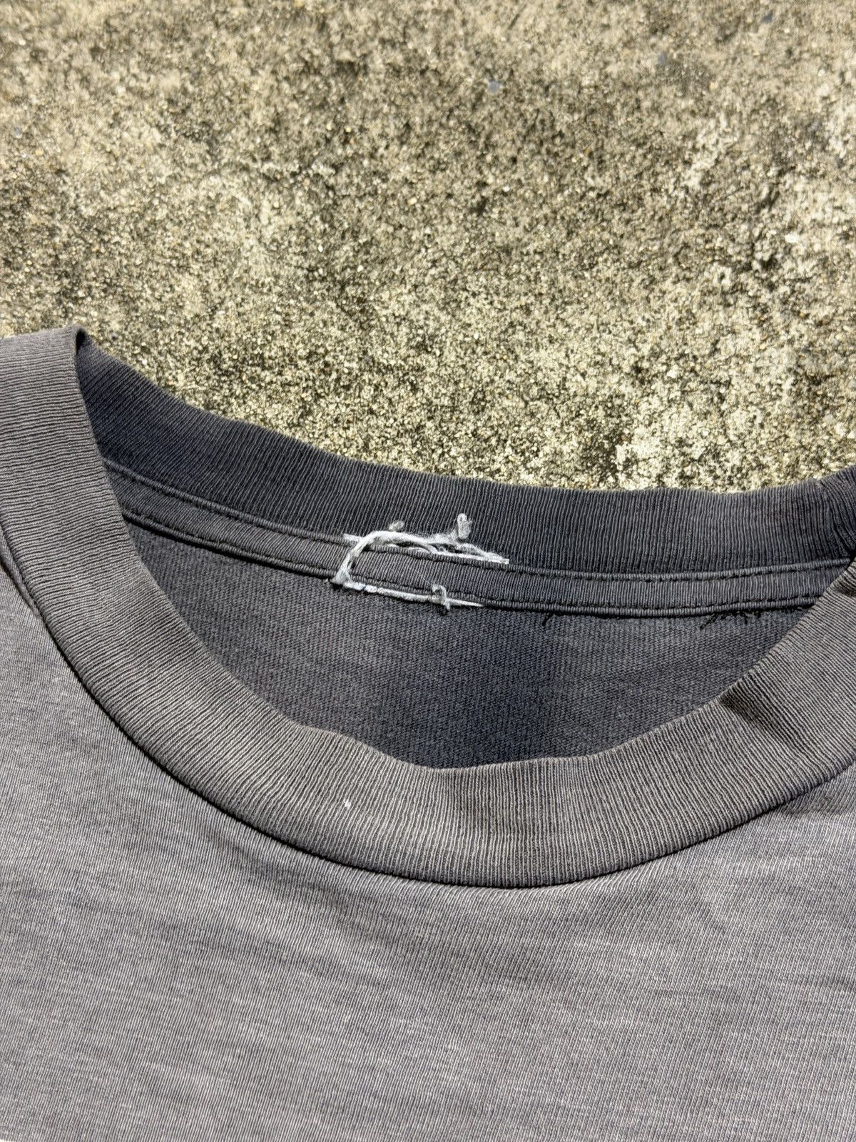 Nike Vintage Nike Air Big Logo 90's Sunfaded T-shirt Size US L / EU 52-54 / 3 - 5 Thumbnail