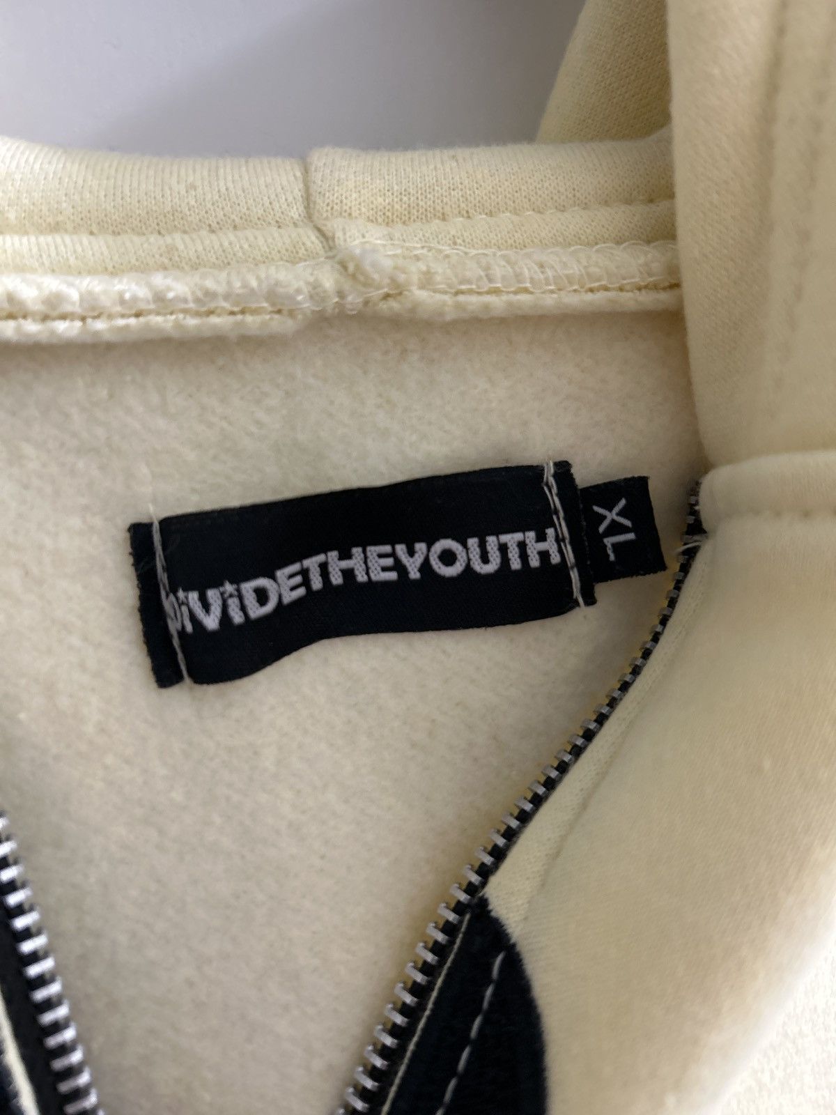 Divide The Youth Divide The Youth Fall 2022 FALL hoodie Size US XL / EU 56 / 4 - 1 Thumbnail