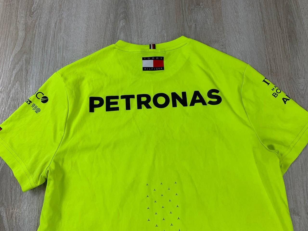Tommy Hilfiger Mens t shirt Tommy Hilfiger AMG Petronas Formula1 Size S Size US S / EU 44-46 / 1 - 13 Thumbnail