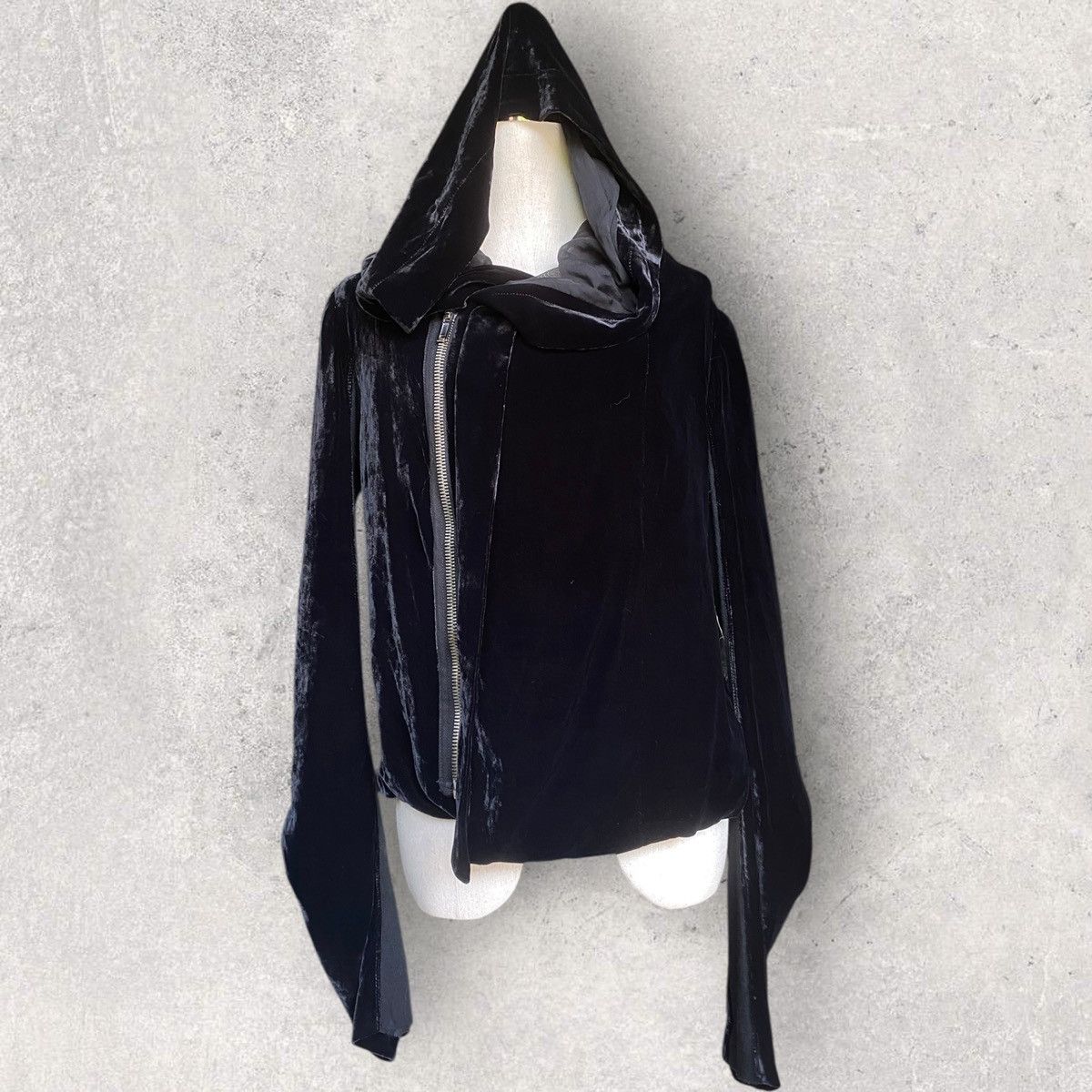 Rick Owens Rick Owens Main Line Velvet Hoodie Size M / US 6-8 / IT 42-44 - 1 Thumbnail