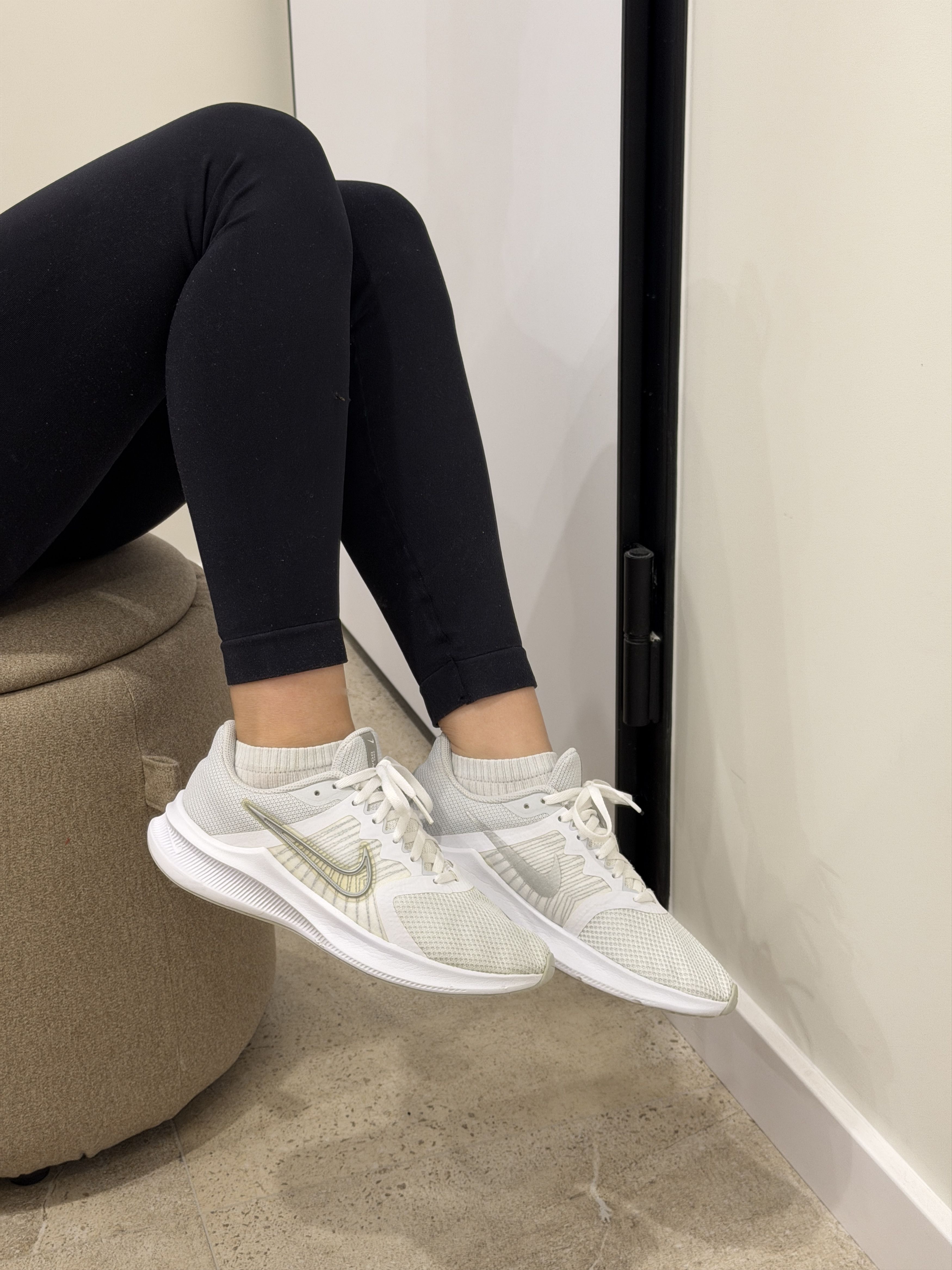Nike Nike Downshifter White Running Sneakers Size EU 38 / US 5.5 Size US 5.5 / EU 38 - 2 Thumbnail