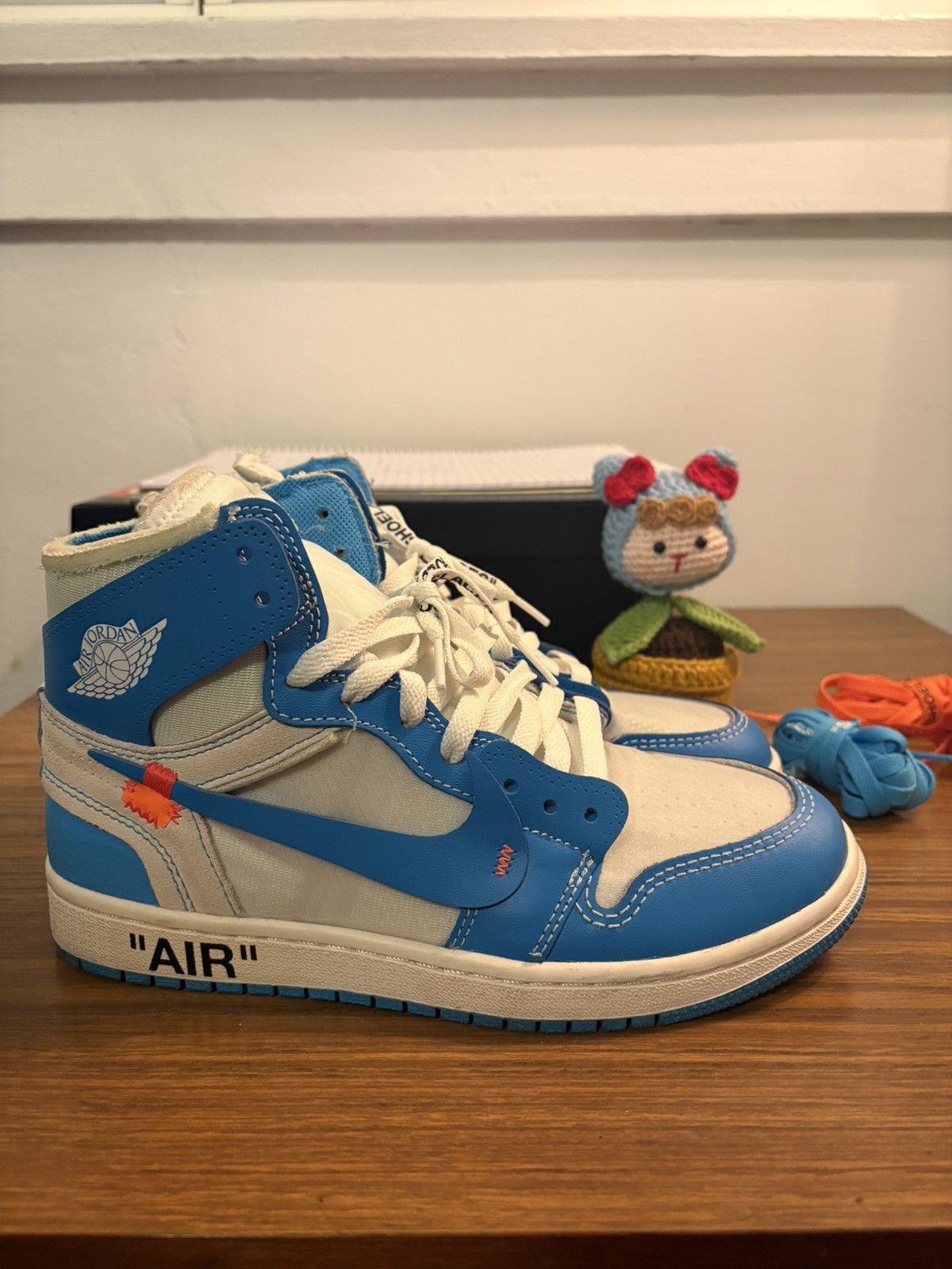 Nike × Off-White Off-White x Nike Air Jordan 1 UNC US7 Size US 7 / EU 40 - 7 Thumbnail