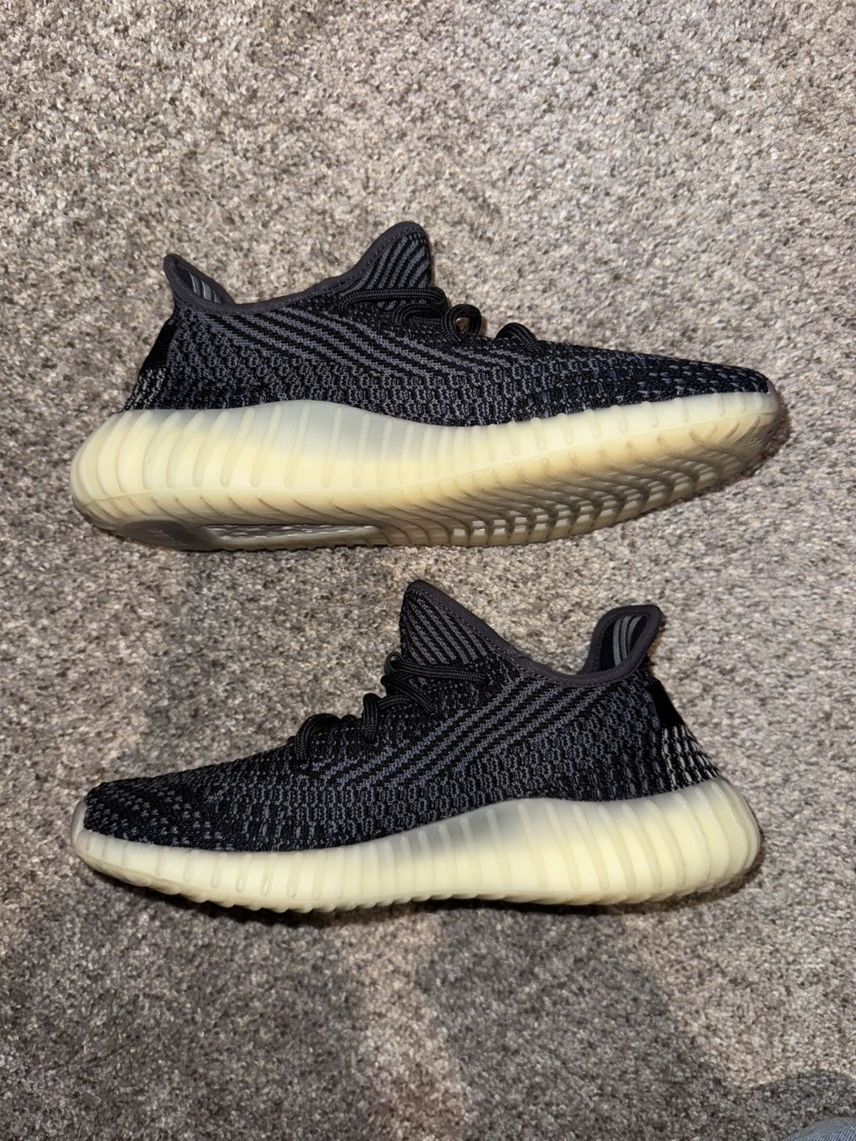 Yeezy Yeezy boost 350 V2 Size US 8 / EU 41 - 2 Thumbnail