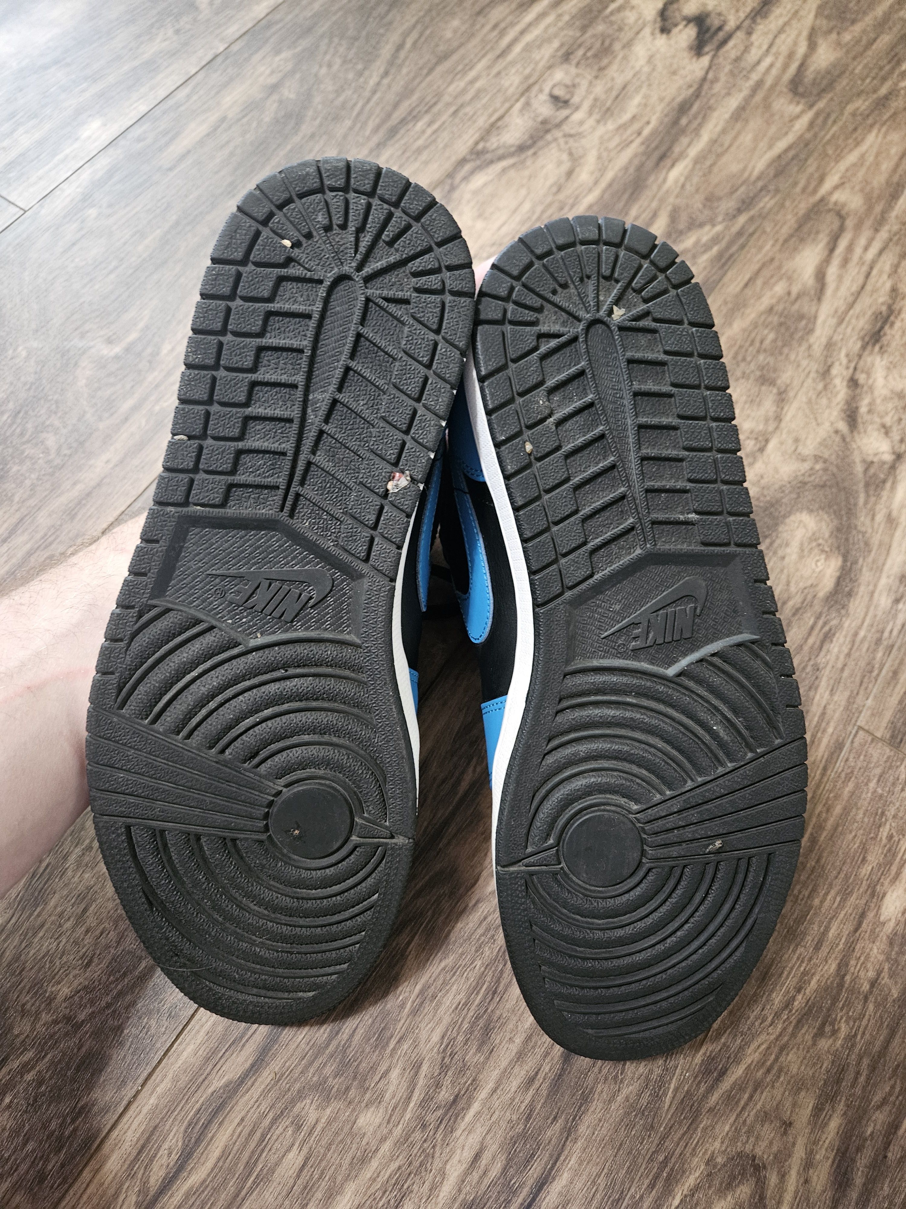 Nike Air Jordan 1 Low Laser Blue Black Size US 10.5 / EU 43-44 - 8 Thumbnail