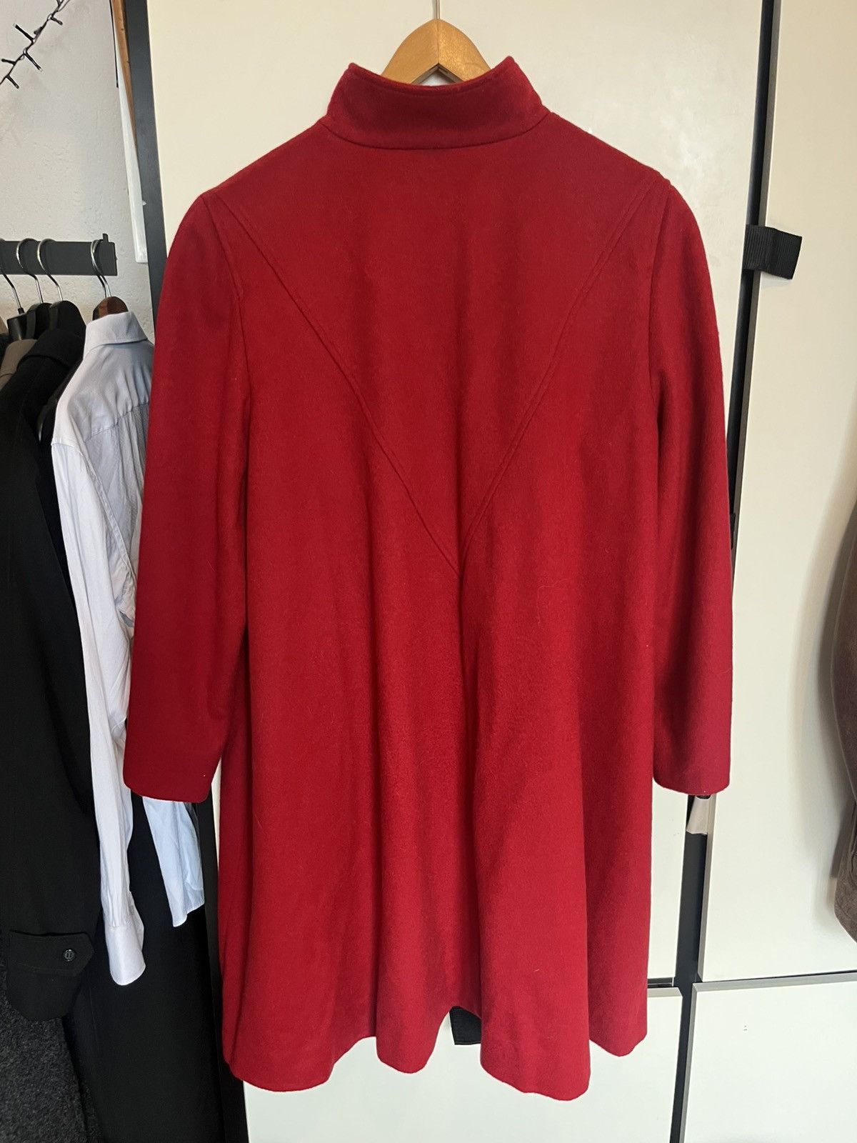 Fendi Vintage 80s Lady’s Red Fendi Coat Size M / US 6-8 / IT 42-44 - 3 Thumbnail