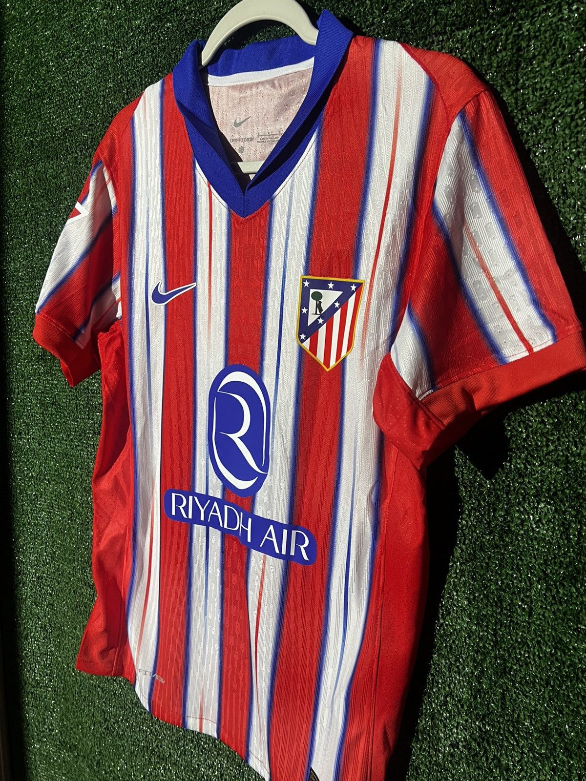 Nike Atlético Madrid 24/25 Size US M / EU 48-50 / 2 - 3 Thumbnail