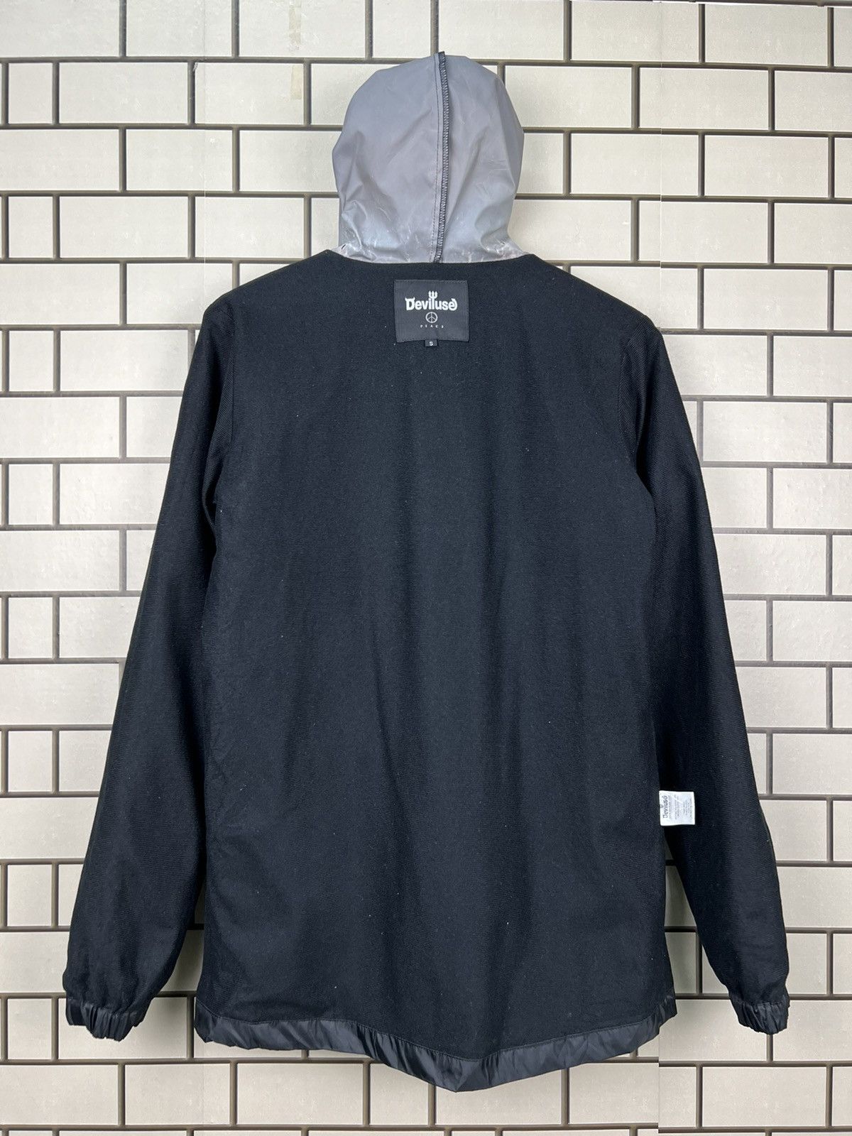 Japanese Brand Vintage Deviluse Windbreaker Jacket Size US S / EU 44-46 / 1 - 11 Thumbnail