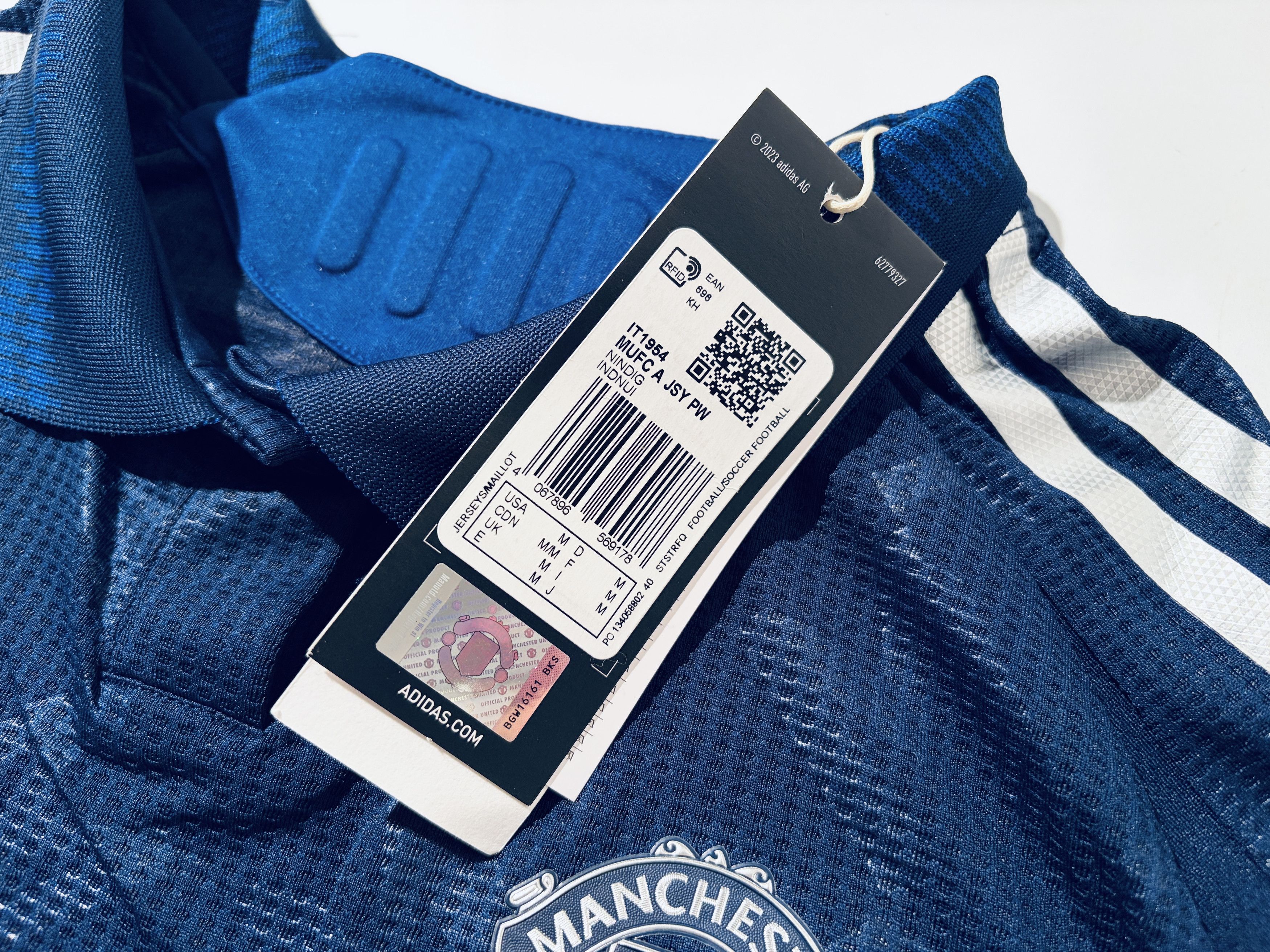 Adidas Manchester United Player Issue Away Jersey 2024 - 2025 Size M / US 6-8 / IT 42-44 - 8 Thumbnail