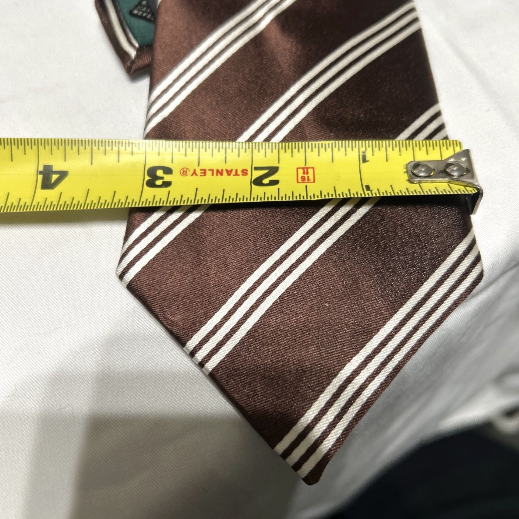 Vintage Hilton Repp Silk Tie Brown White Repp Stripe Made In Italy Mens TIE Brown Silk Italy Size ONE SIZE - 7 Thumbnail
