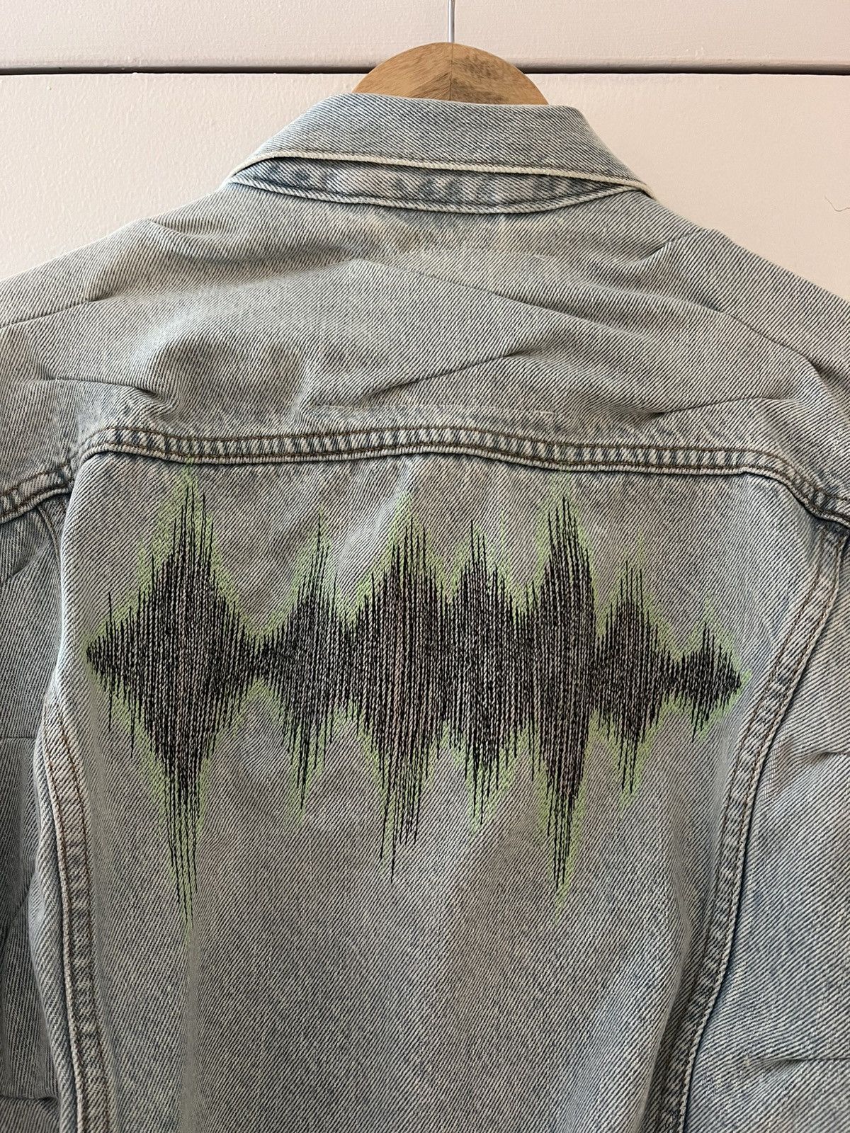 Levi's Levi’s Distorted Pleated Denim Jacket Size US L / EU 52-54 / 3 - 6 Thumbnail