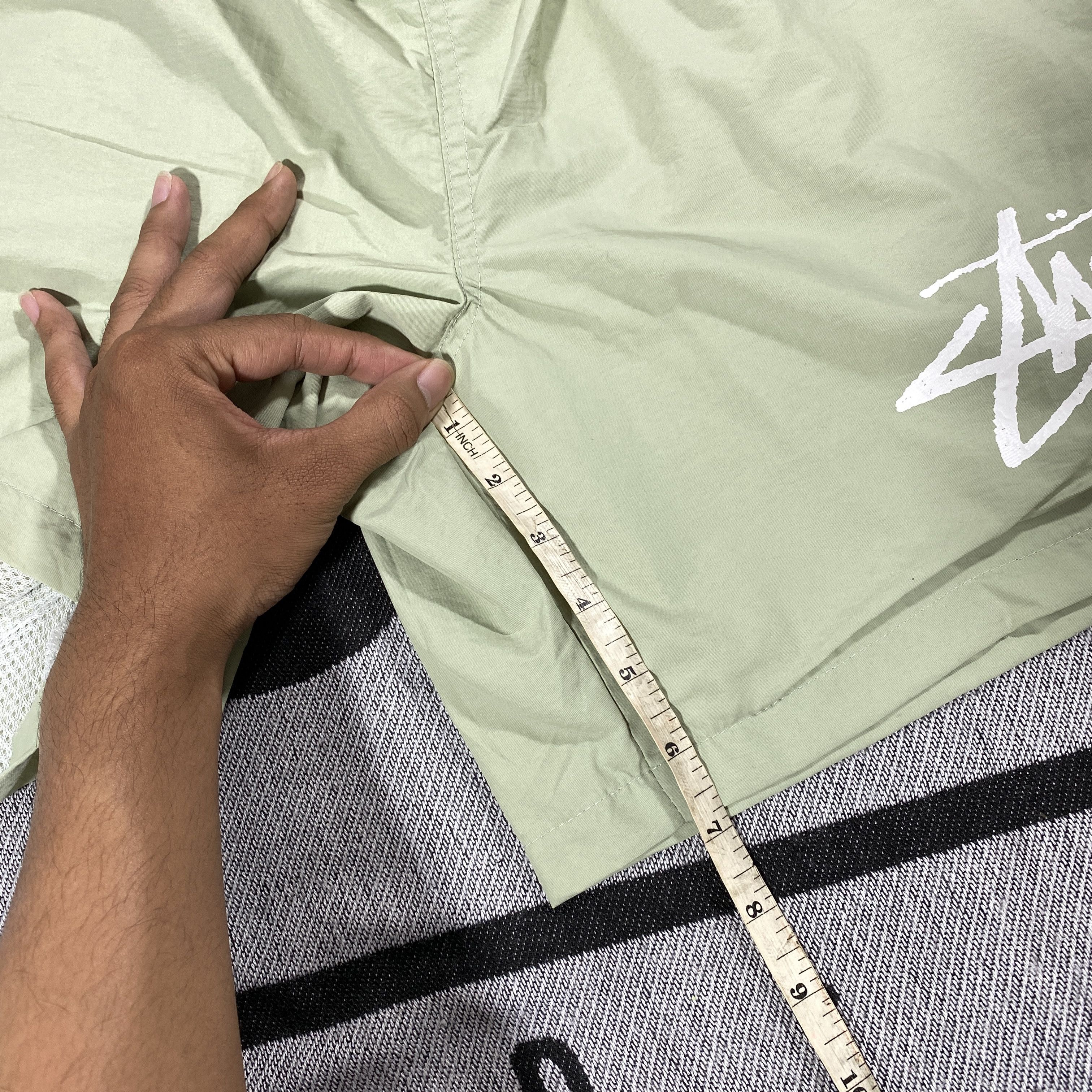 Stussy stussy big logo shorts size 32 Size US 32 / EU 48 - 11 Thumbnail