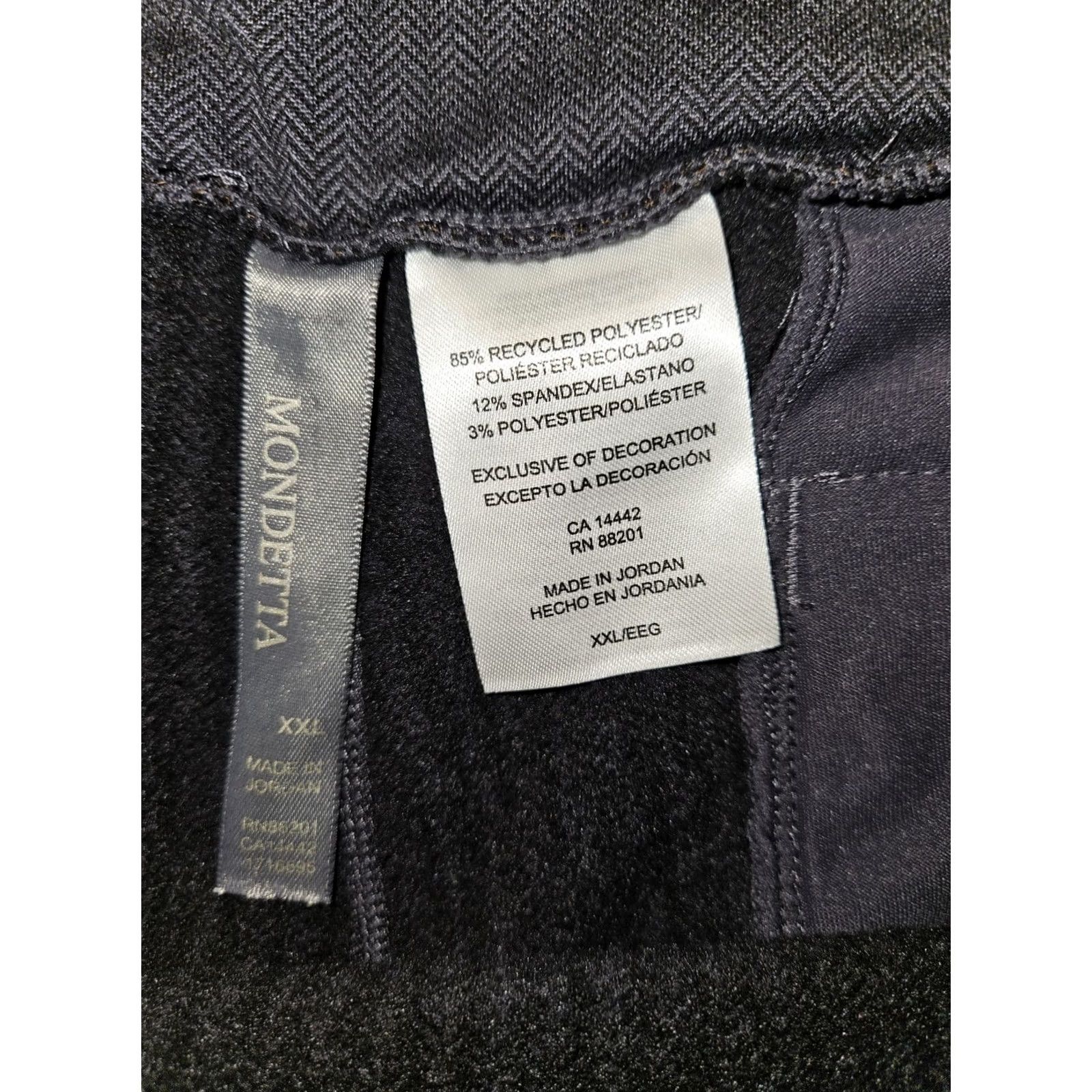 Vintage Mondetta Leggings Women's 2XL Ankle Gray Chevron Zip Pockets Yoga Pull On Plus Size Slim Stretch Lightweight Pockets Casual Activewear Size 40" / US 18 - 2 Thumbnail