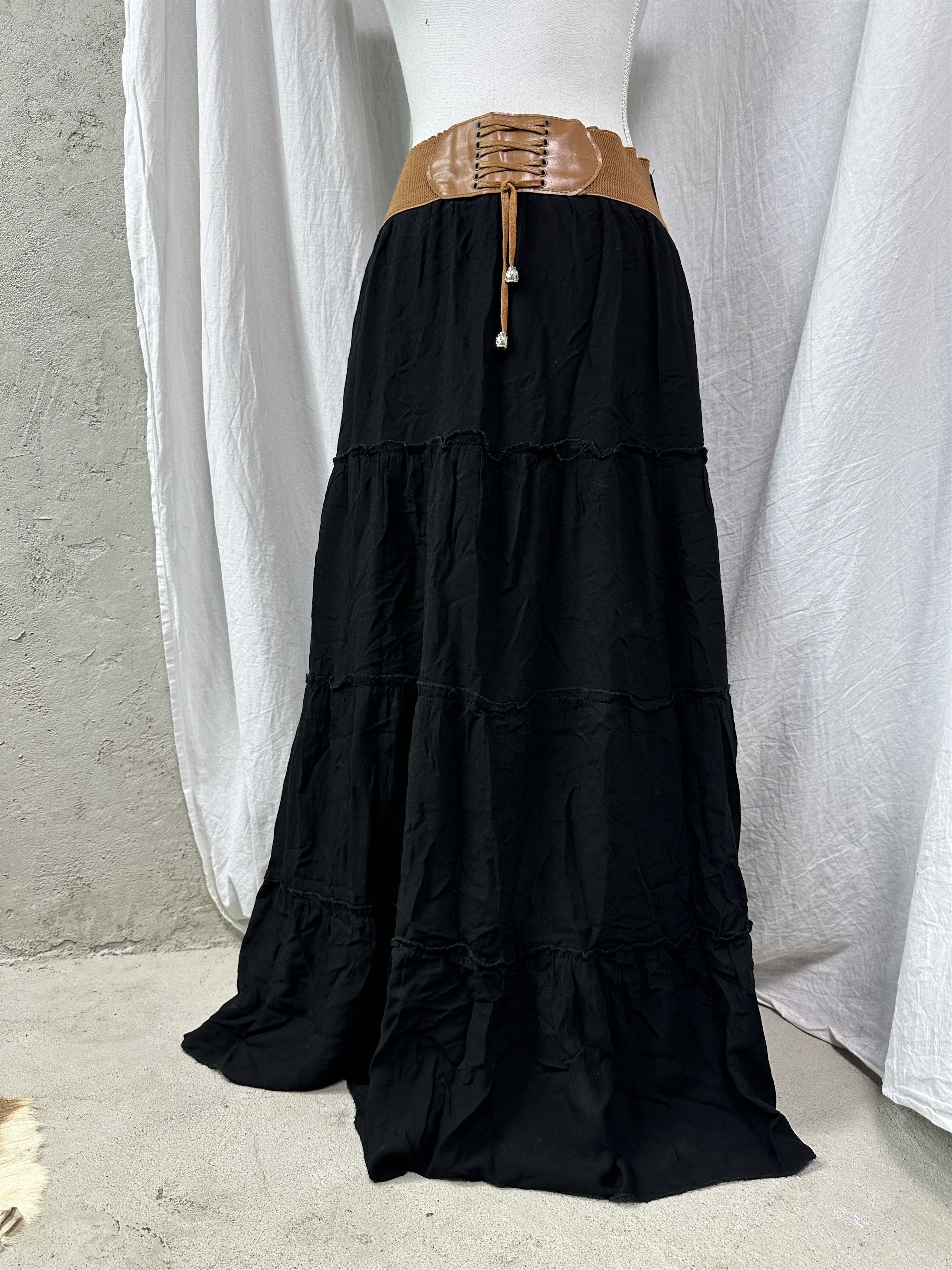 Vintage Vintage Boho Cottage Core Maxi Skirt with Belt Y2K Size 26" / US 2 / IT 38 - 1 Thumbnail