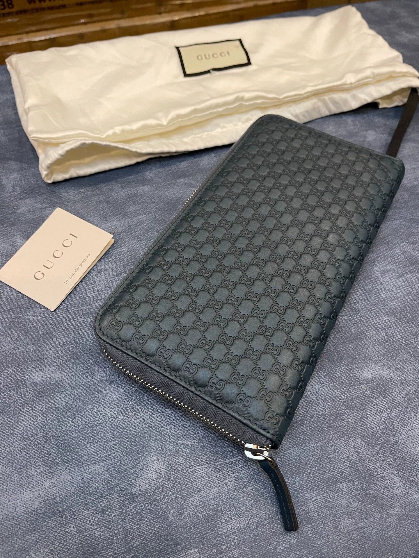 Gucci Gucci Double G Embossed Leather Clutch Size ONE SIZE - 1 Thumbnail
