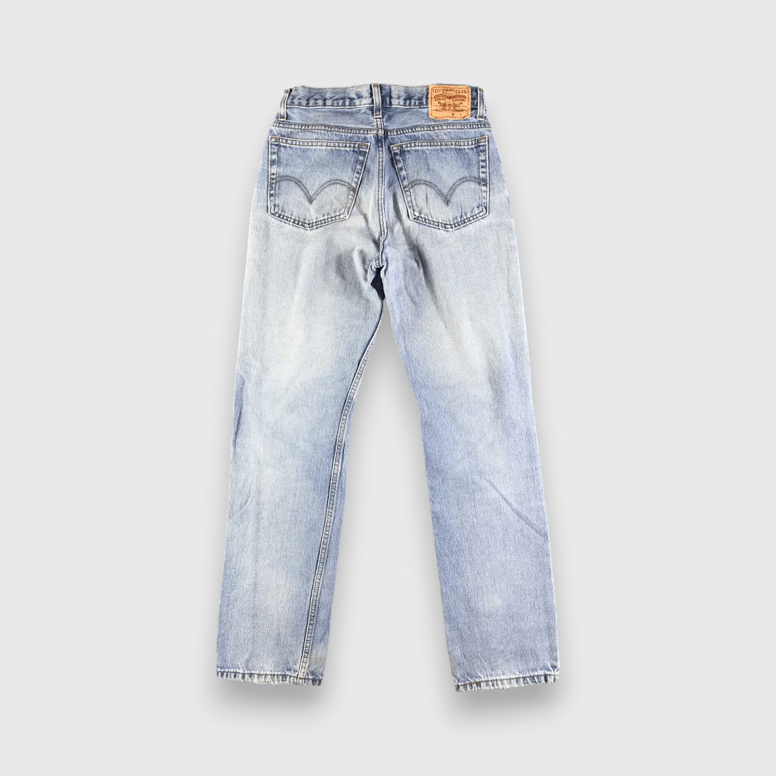 Levi's Vintage Blue Wash Levis Jeans-J3518 Size US 31 - 2 Thumbnail