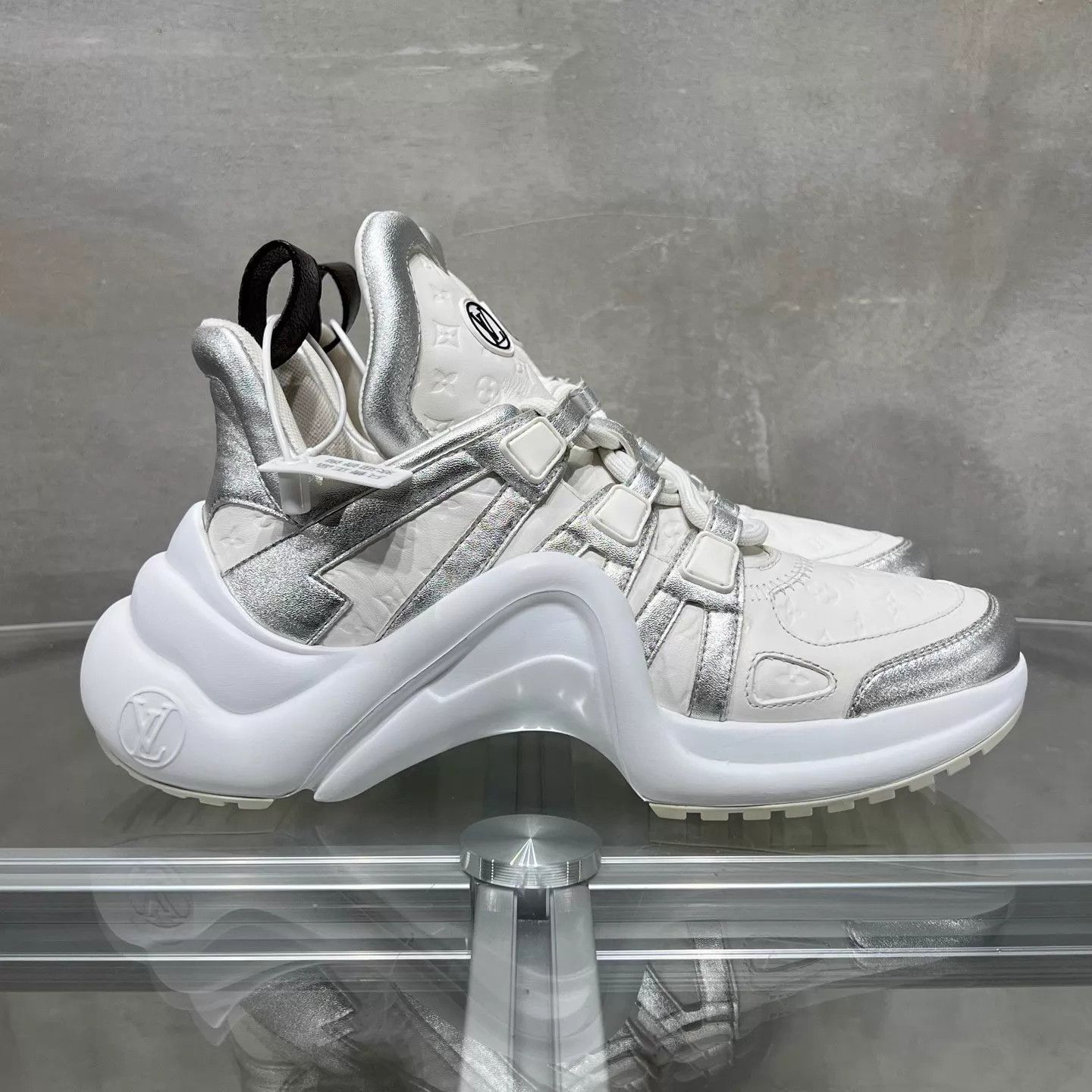 Louis Vuitton LV Silver Monogram Full Print Dad Sneaker UK3 Size US 5.5 / IT 35.5 - 4 Thumbnail
