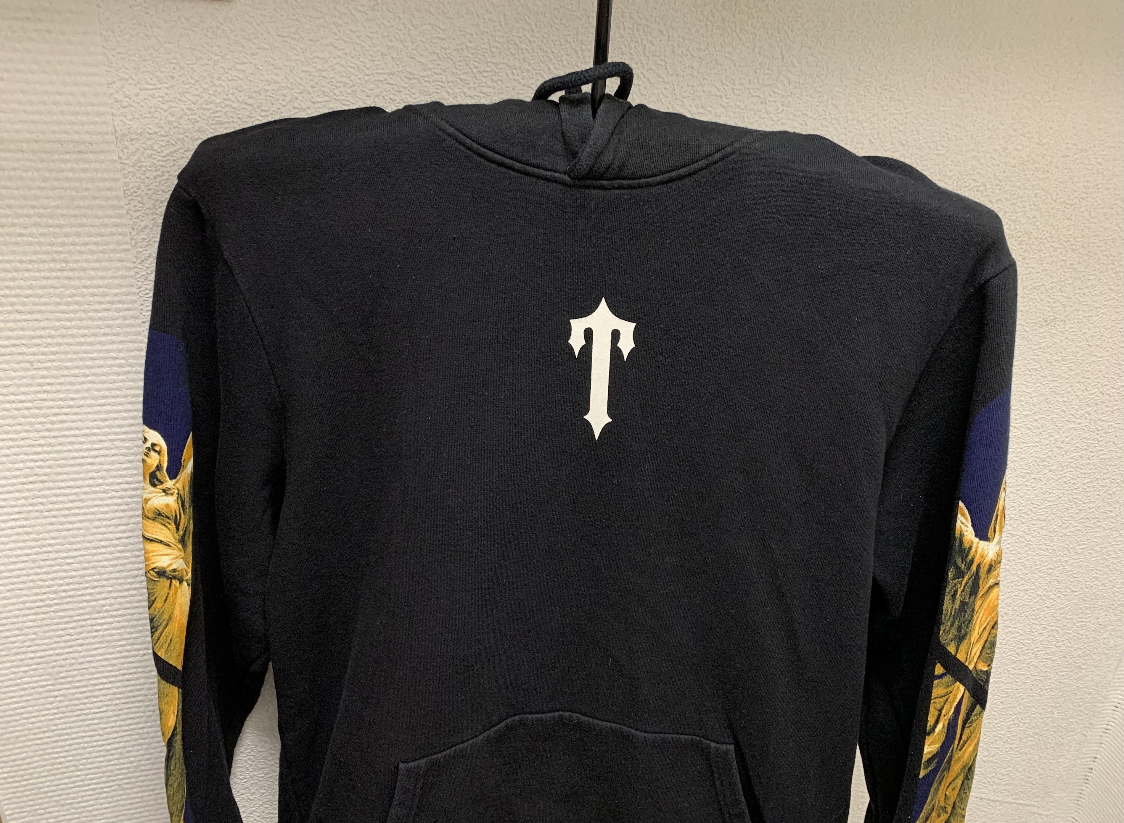 Trapstar London Trapstar black hoodie big logo back L sz Size US L / EU 52-54 / 3 - 3 Thumbnail