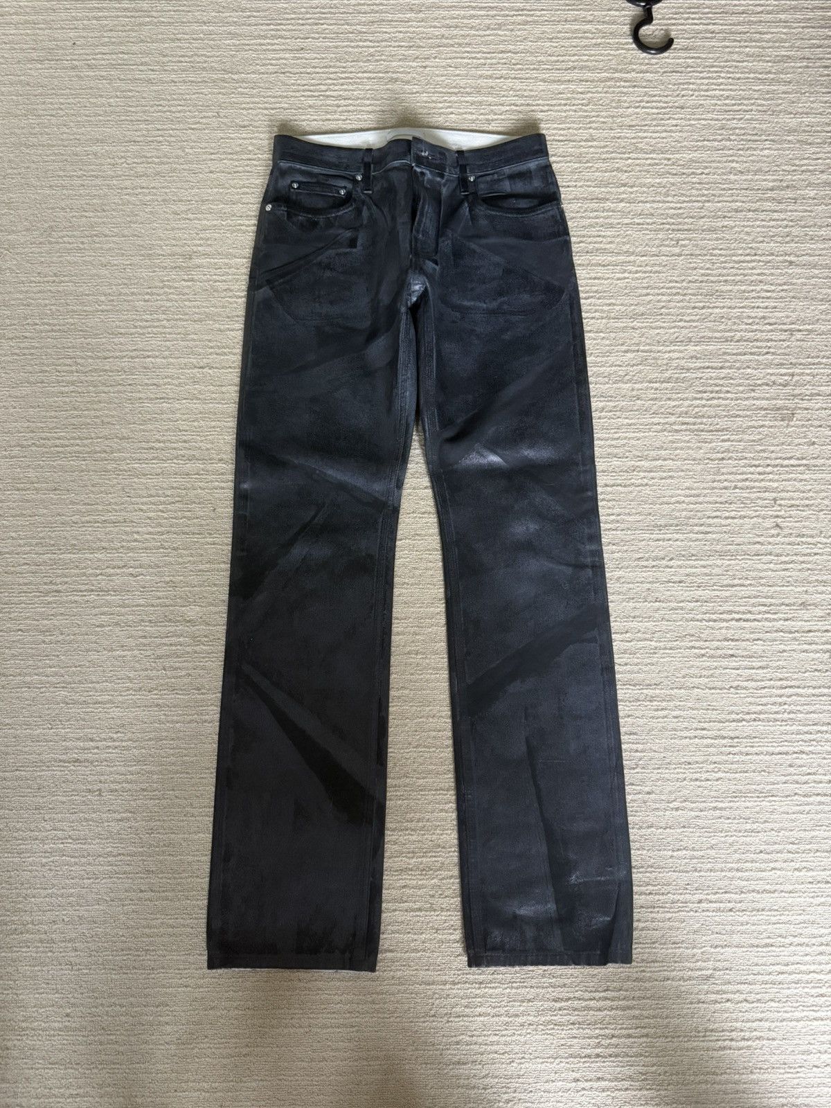 Helmut Lang Helmut lang black coated waxed denim Size US 30 / EU 46 - 1 Thumbnail