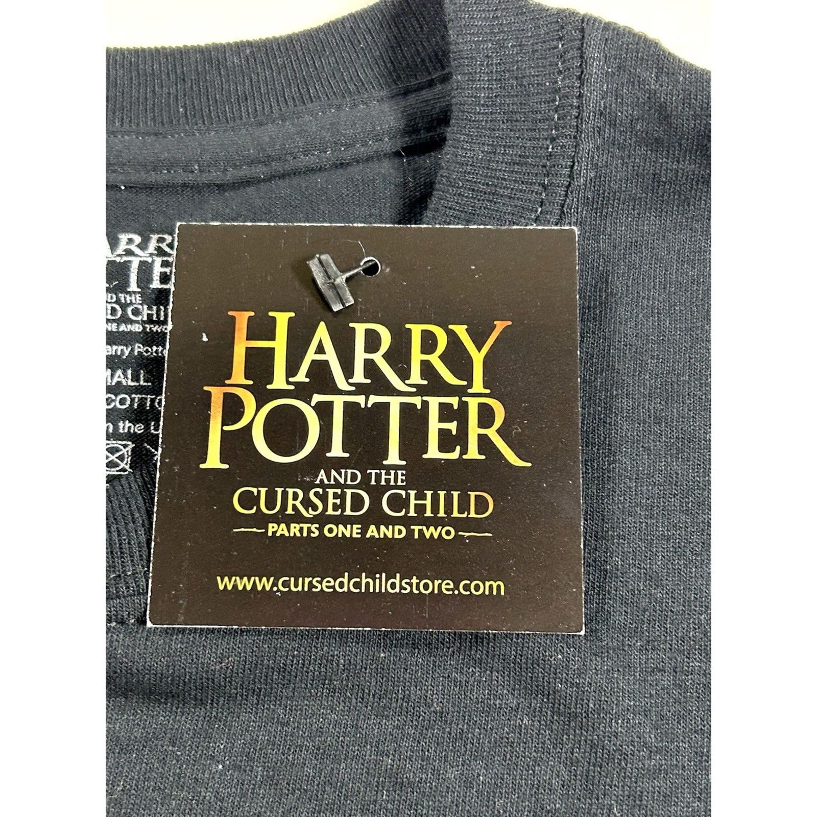 Vintage Harry Potter and the Cursed Child New York T-Shirt Small Black Graphic Print Movie Size US S / EU 44-46 / 1 - 5 Thumbnail