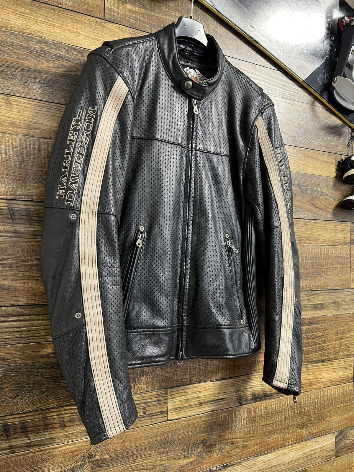 Harley Davidson HARLEY DAVIDSON Jacket Perforated Leather Bomber Racing Size US M / EU 48-50 / 2 - 5 Thumbnail