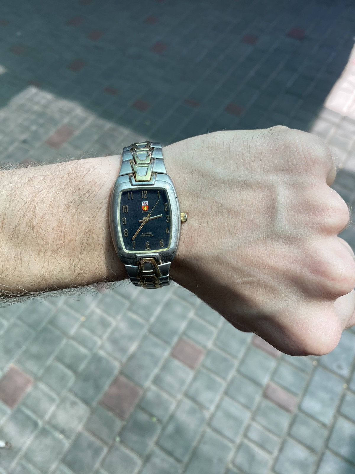 Jewelry 4U Quartz Classic Watch. Two-Tone Design Size ONE SIZE - 1 Thumbnail
