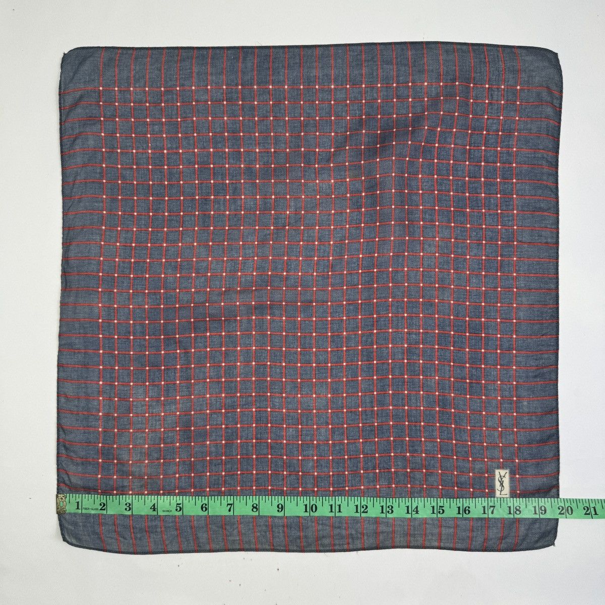 Yves Saint Laurent Vintage Yves Saint Laurent YSL Pocket Square Handkerchief Size ONE SIZE - 8 Thumbnail