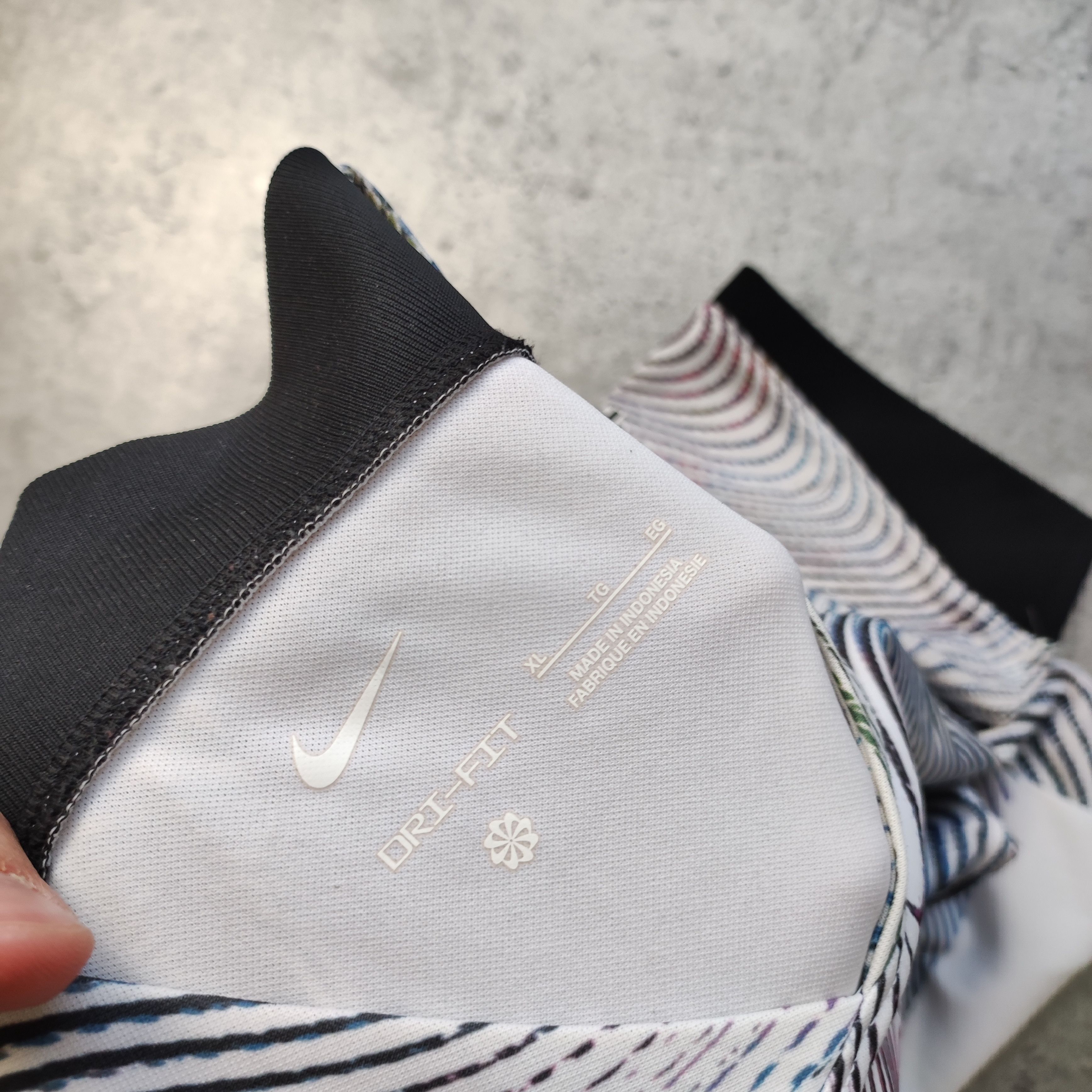 Other Liverpool FC x Nike Football HOLO Limited 2022 Away Jersey Size US XL / EU 56 / 4 - 7 Thumbnail