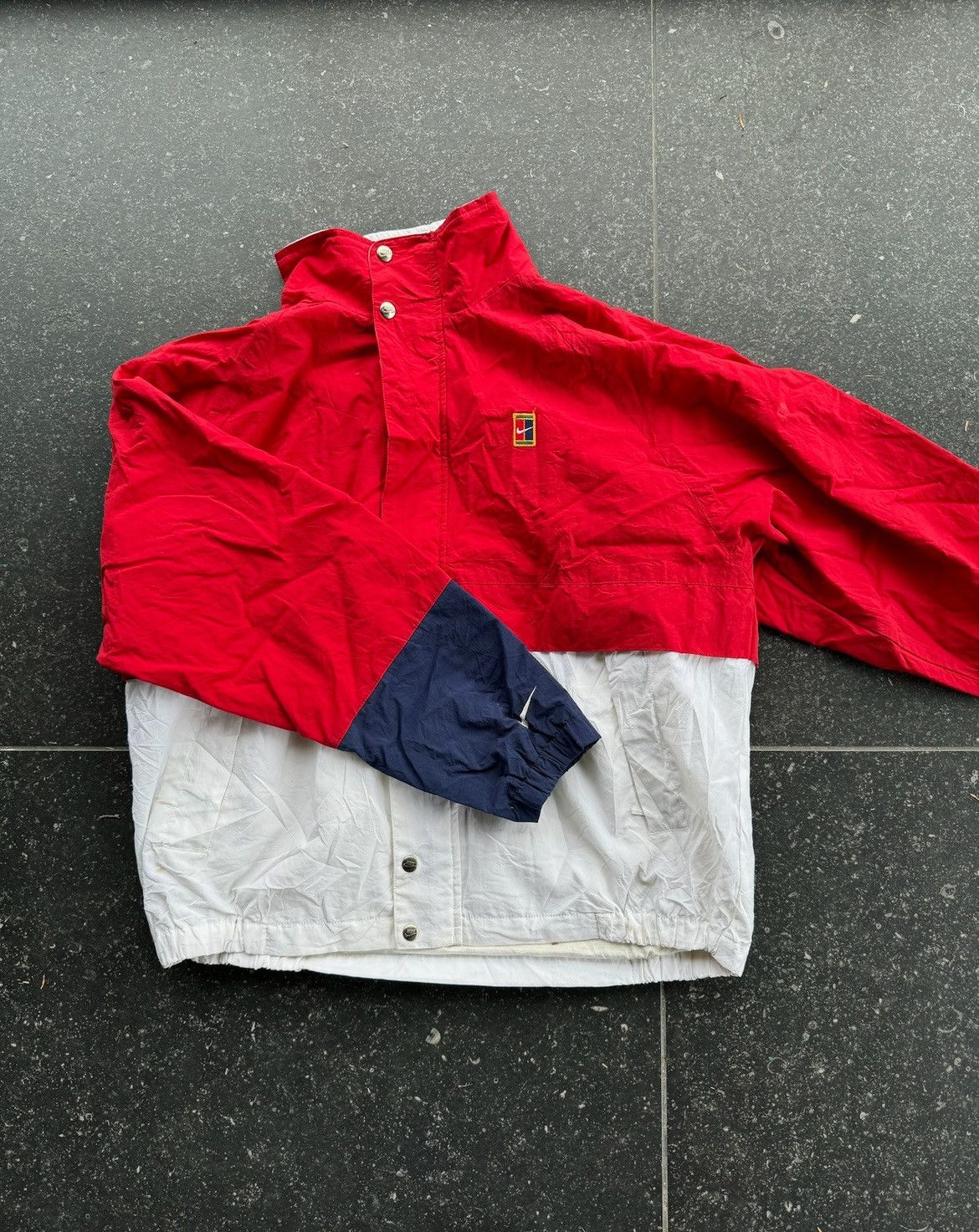 Nike × Vintage Vintage Nike Court Jacket | L 🔥 Size US L / EU 52-54 / 3 - 1 Thumbnail