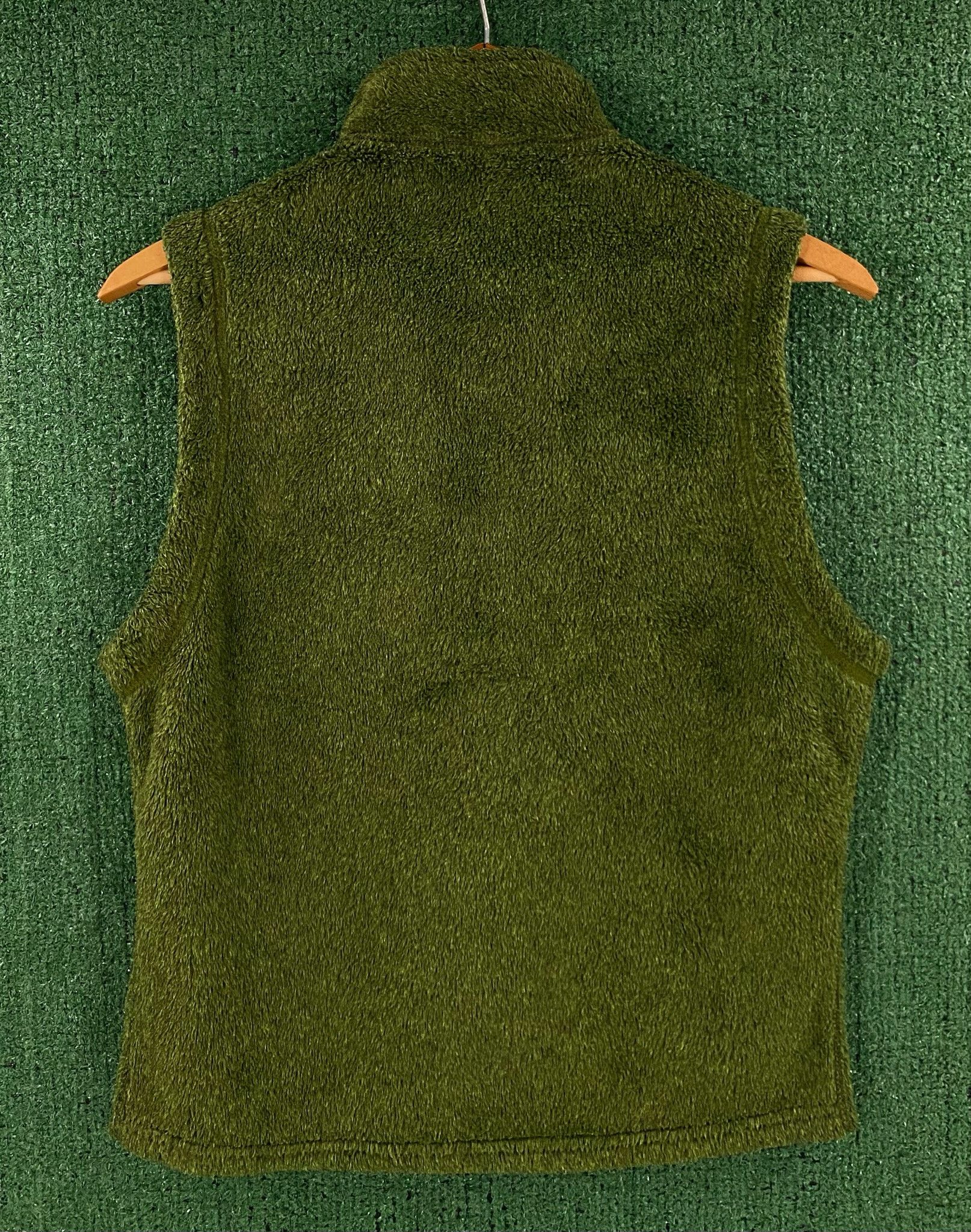 Patagonia 90’s Patagonia Regulator Polartec Fleece Green Vest XS Size XS / US 0-2 / IT 36-38 - 6 Thumbnail