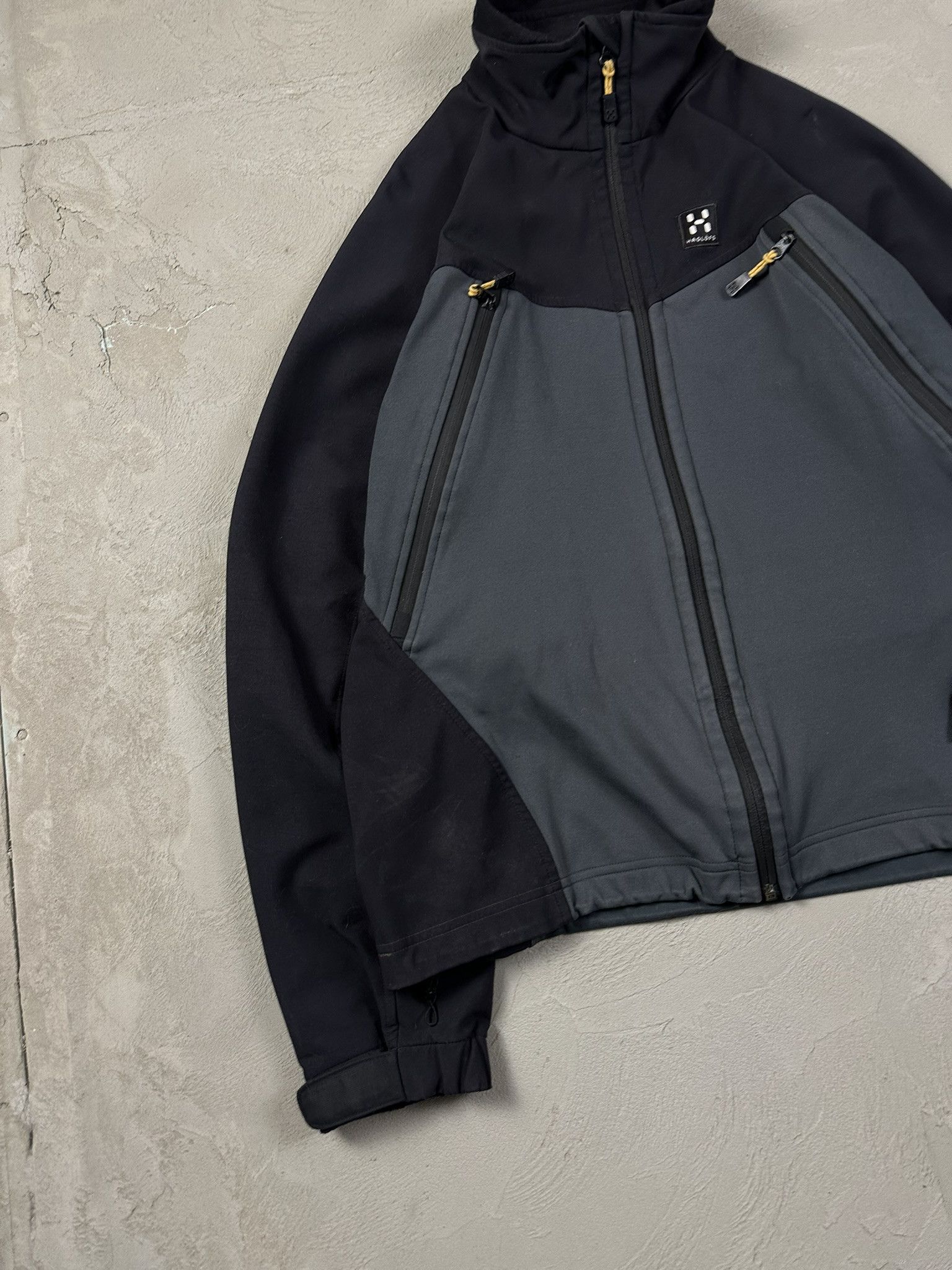 Haglofs Haglofs Light Windstopper Jacket Size US XL / EU 56 / 4 - 4 Thumbnail