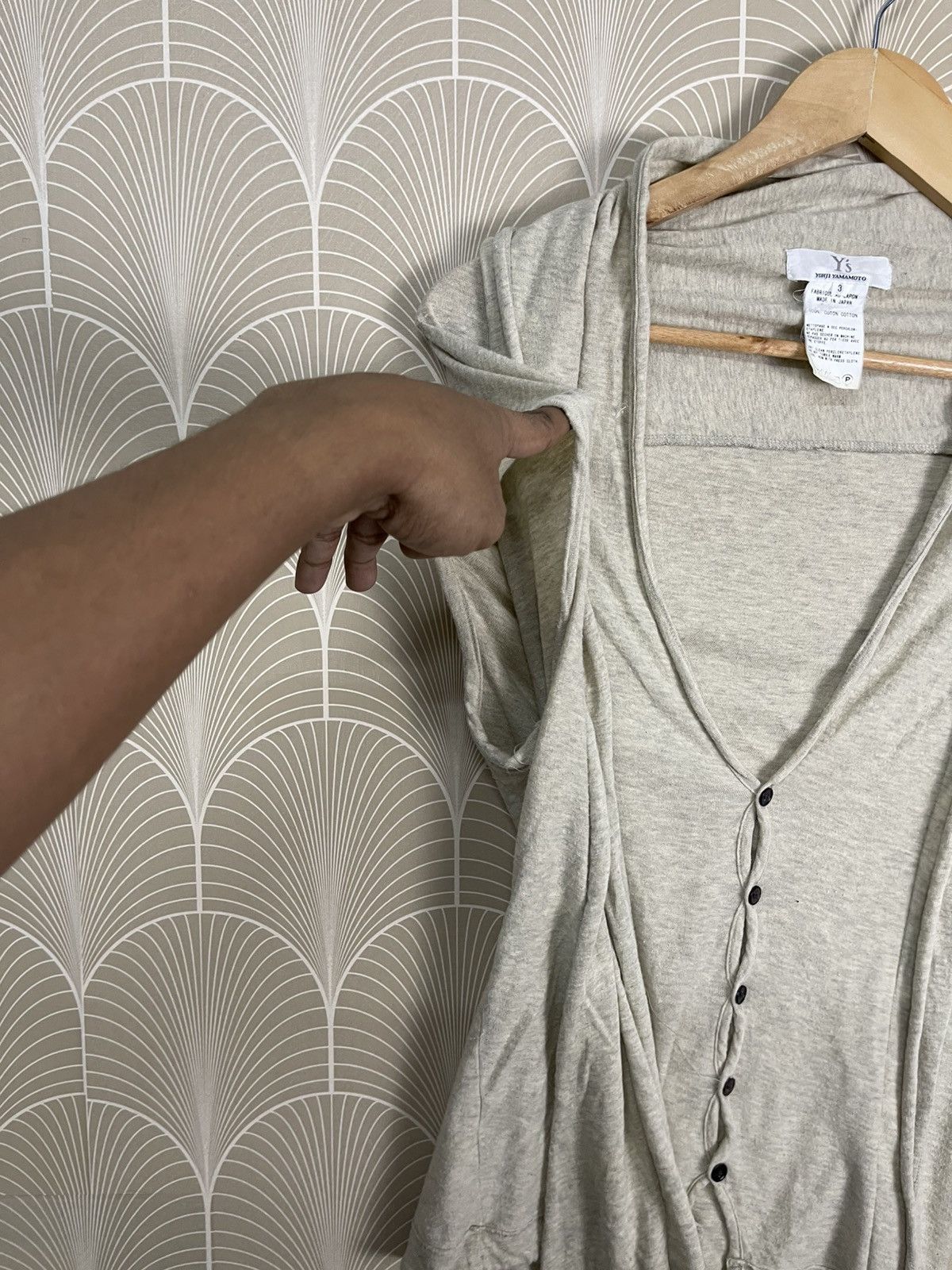 Yohji Yamamoto SS2021 YOHJI YAMAMOTO COTTON BUTTON CARDIGAN SLEEVELESS Size M / US 6-8 / IT 42-44 - 7 Thumbnail