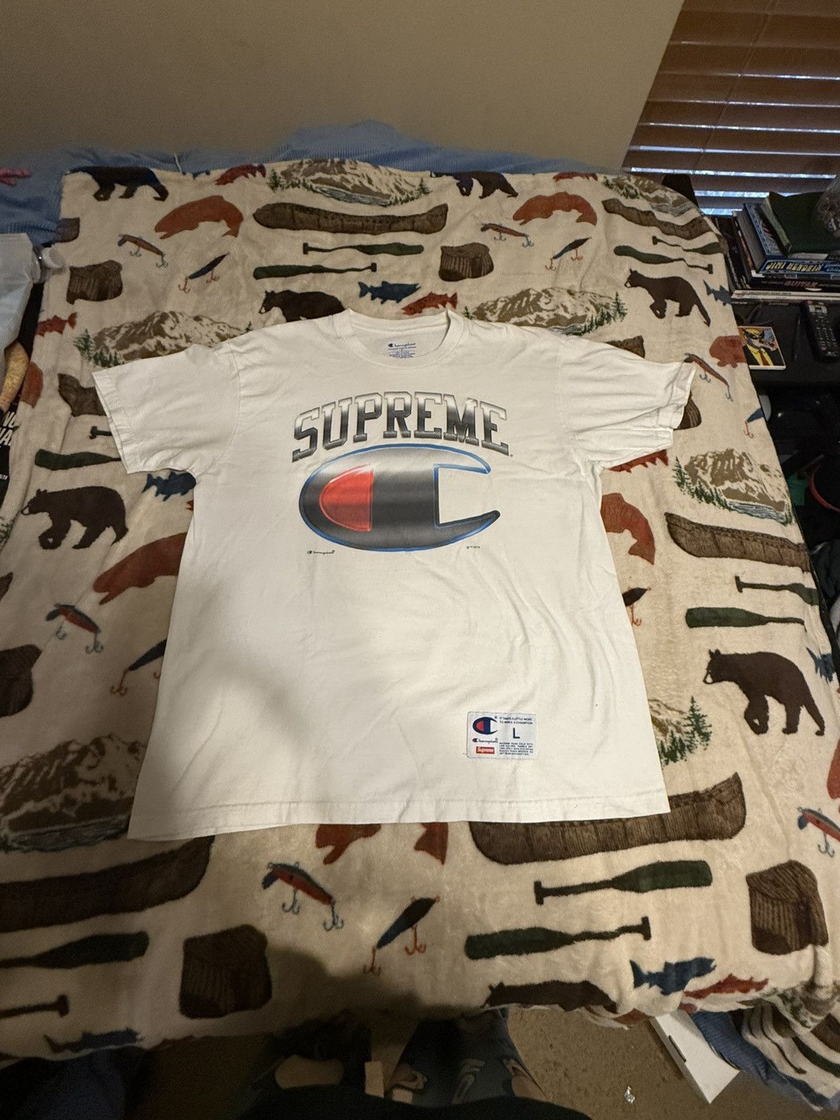 Supreme 2019 Supreme Champion Logo White Tee Size US L / EU 52-54 / 3 - 1 Thumbnail