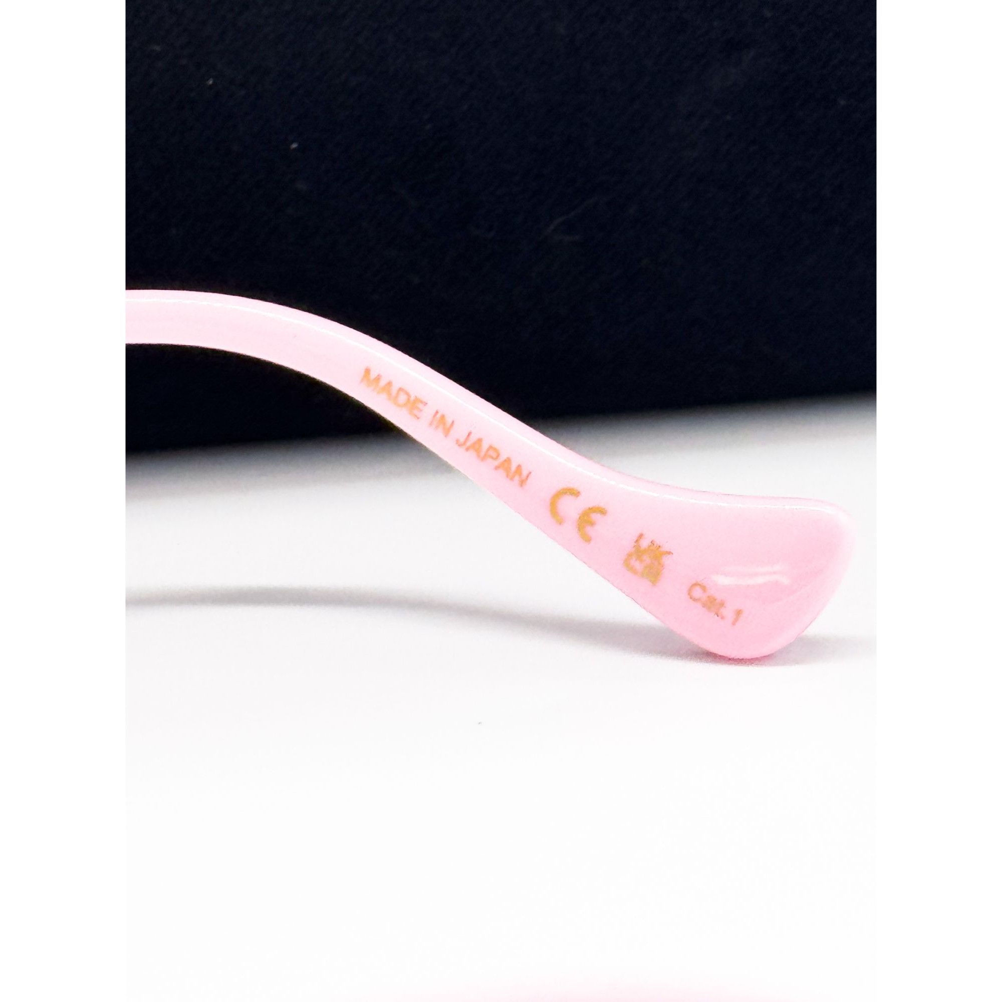 Gucci NEW GUCCI SUNGLASSES GG1600S 004 GOLD WOMEN WITH CHAIN Size ONE SIZE - 8 Thumbnail