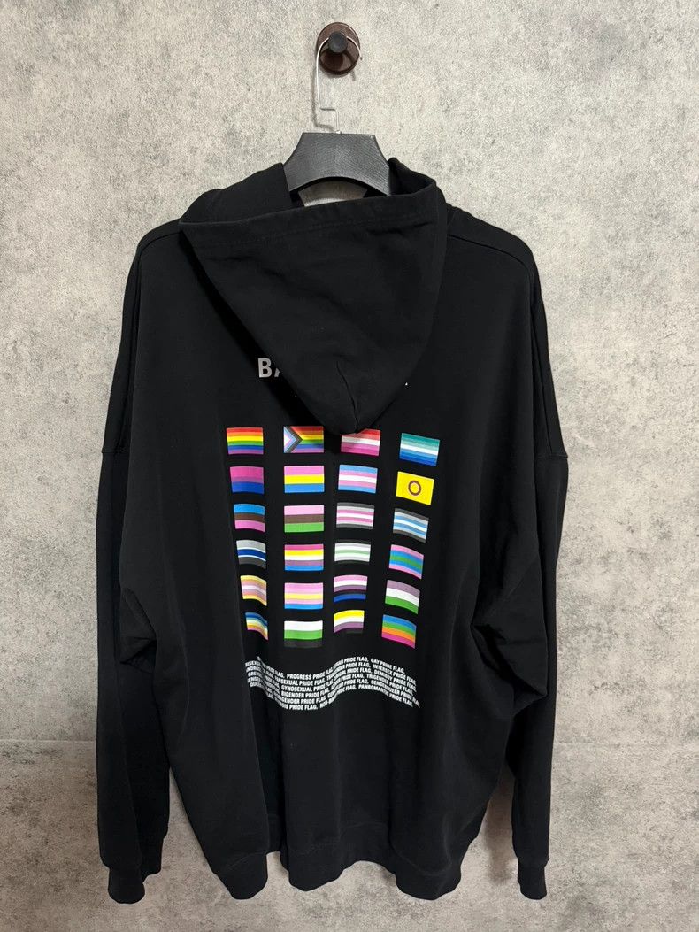 Balenciaga Balenciaga Double Portrait Letter Print Hoodie Size US XL / EU 56 / 4 - 6 Thumbnail