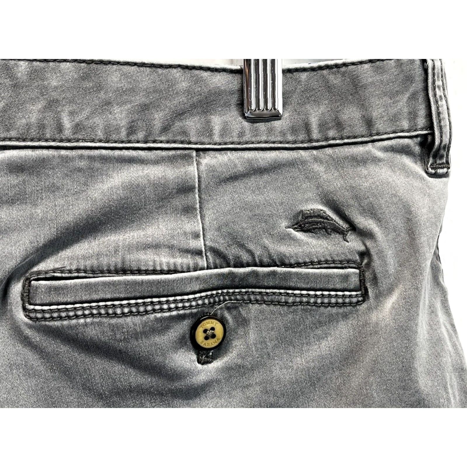 Tommy Bahama Tommy Bahama Chino Shorts Mens 36 Grey Vintage Wash Flat Front Preppy Cotton Blend Size US 36 / EU 52 - 3 Thumbnail