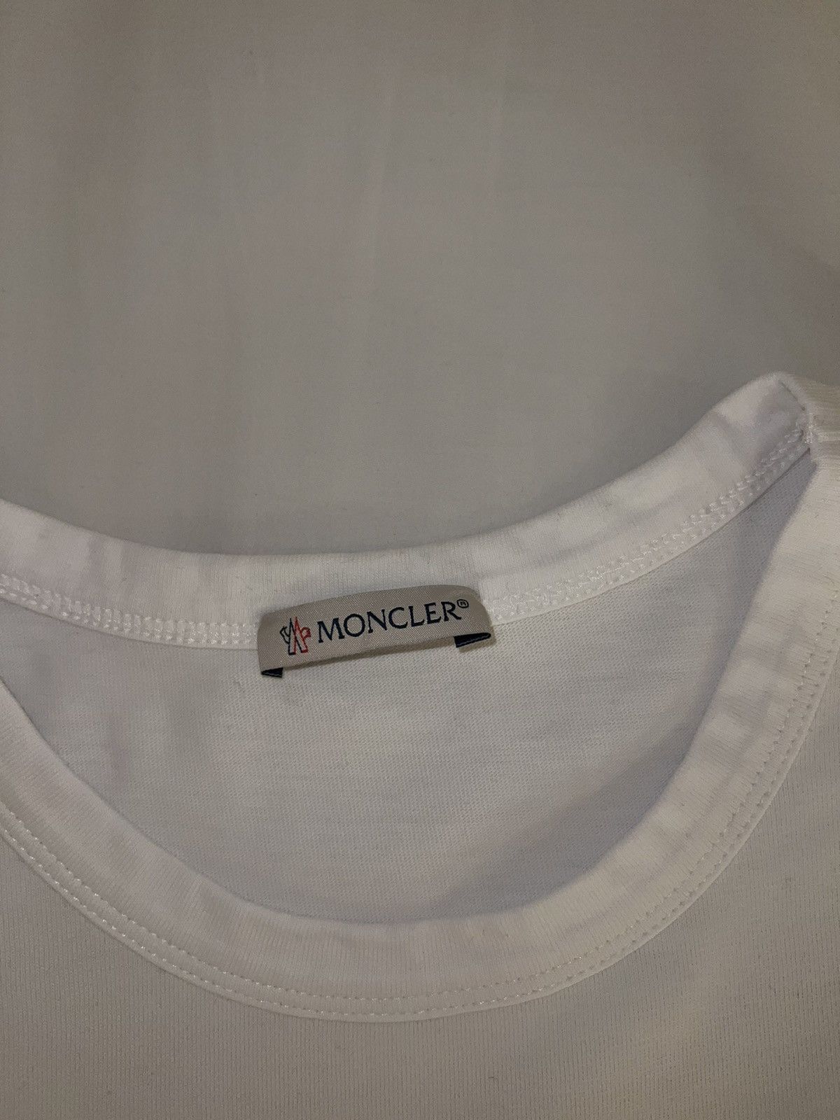 Moncler Moncler TShirt Size US L / EU 52-54 / 3 - 2 Thumbnail