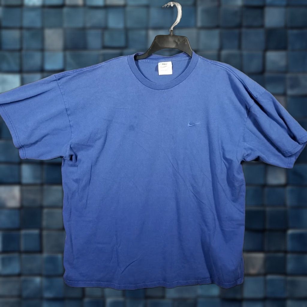 Nike VINTAGE Nike T-Shirt Men XL Blue Short Sleeve Crew Neck Cotton Solid 90s Athletic Streetwear Size US XL / EU 56 / 4 - 1 Thumbnail
