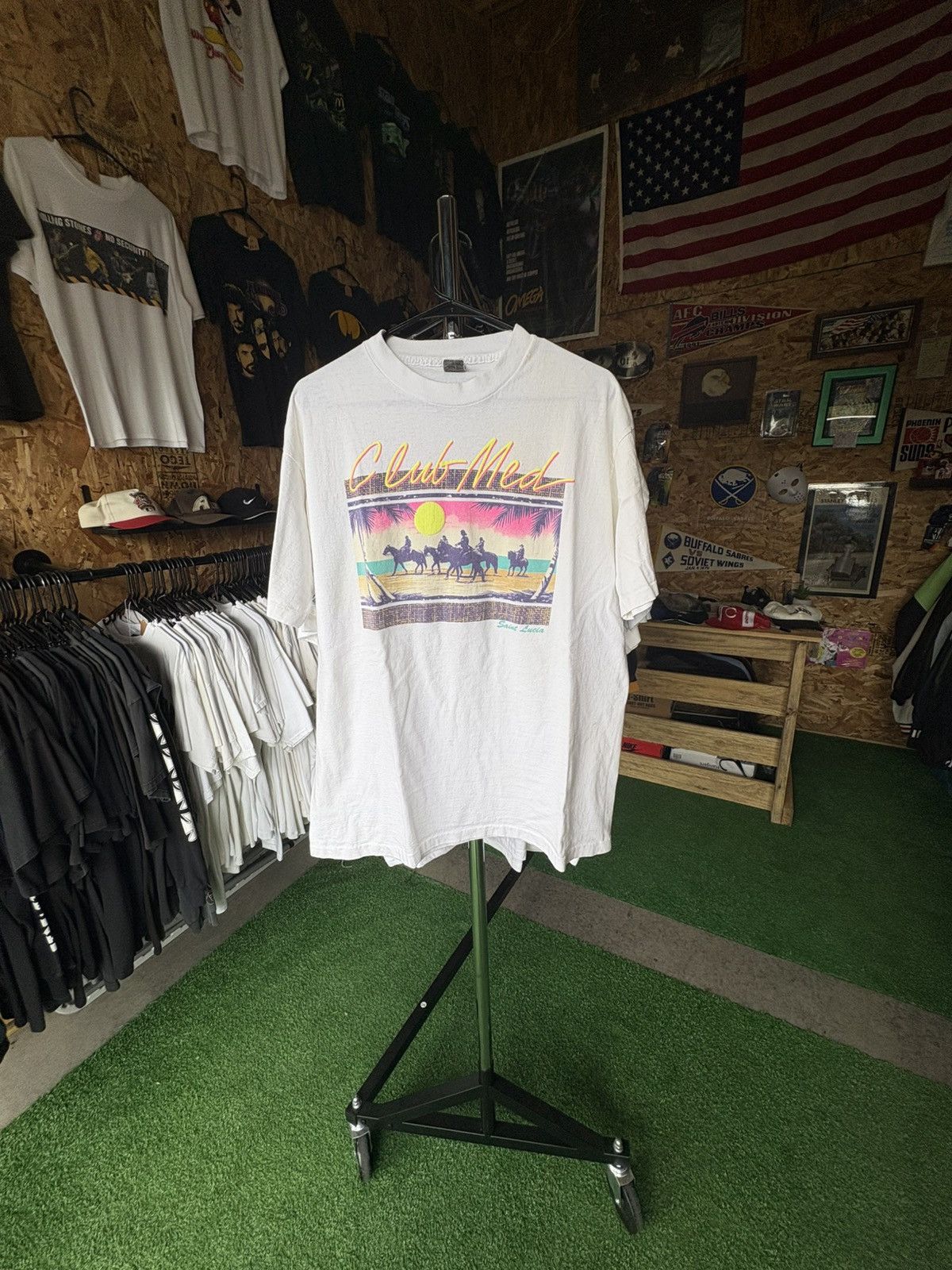 Other 1990's Saint Lucia Horse T-Shirt Size US XL / EU 56 / 4 - 2 Thumbnail