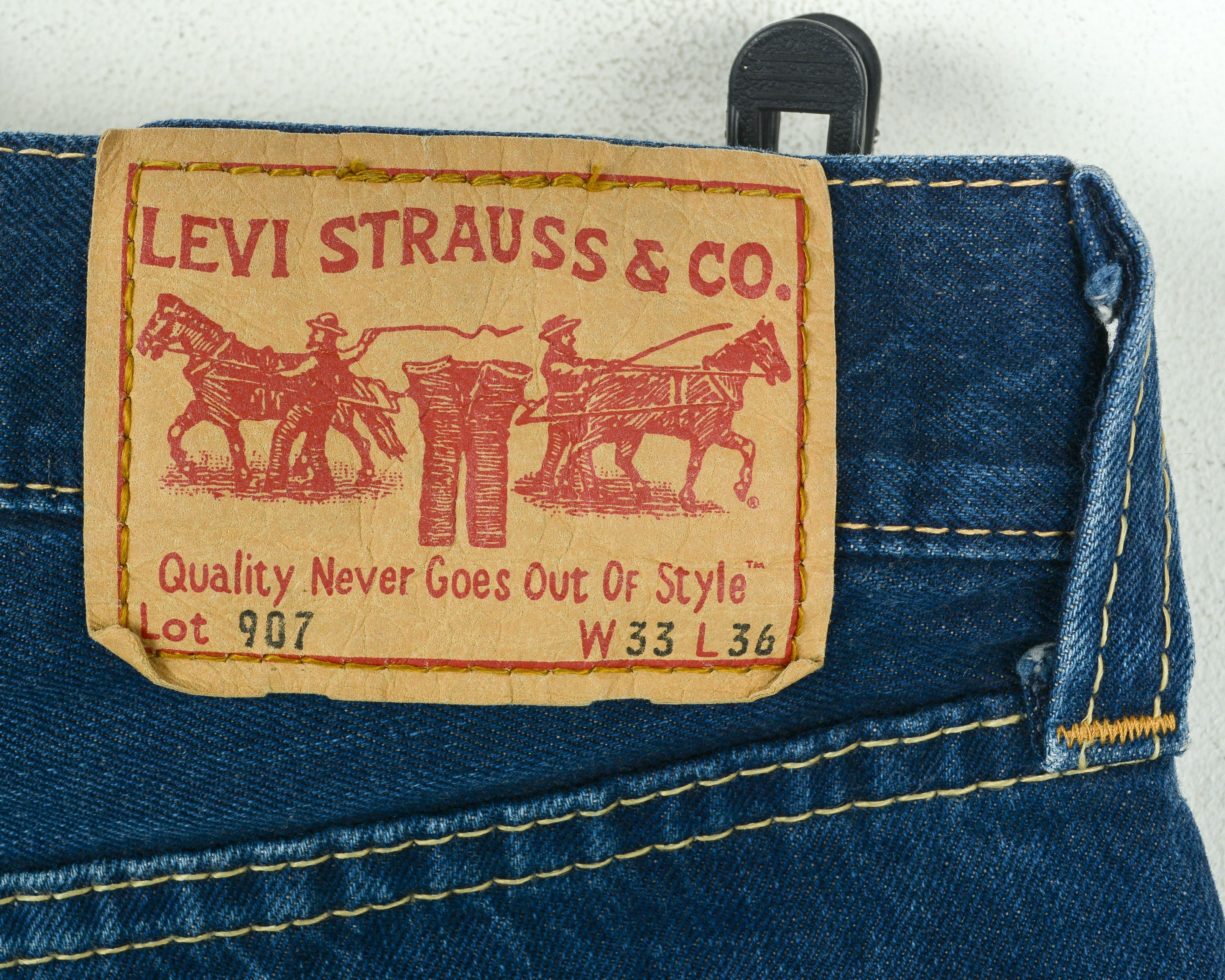 Levi's 907 Mens W33 L30 Regular Tapered Jeans Denim Pants Trousers Size US 33 - 10 Thumbnail