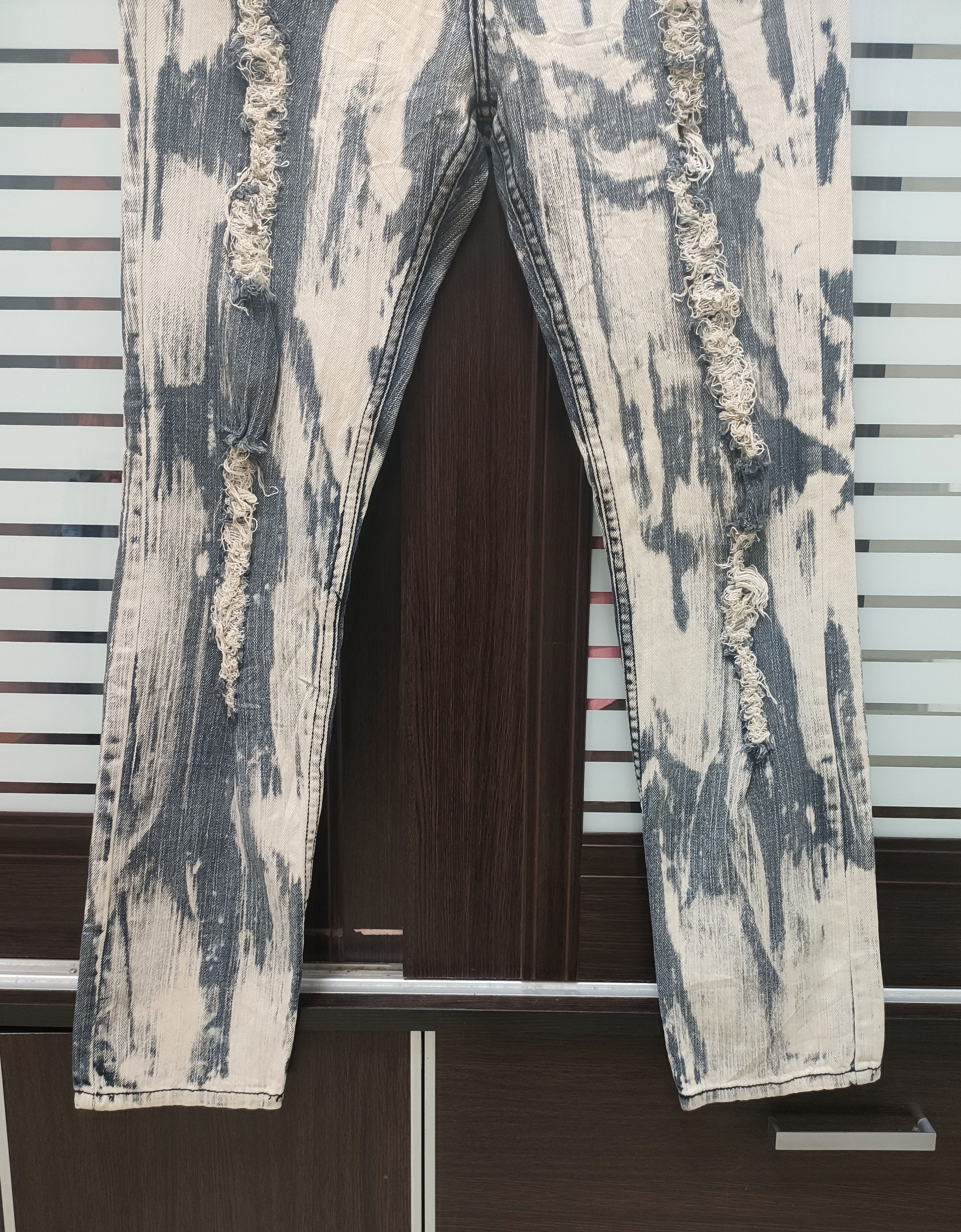 If Six Was Nine 🔥 Distressed Thrill Streetwear Slim Fit Jeans🔥 Size US 35 - 7 Thumbnail